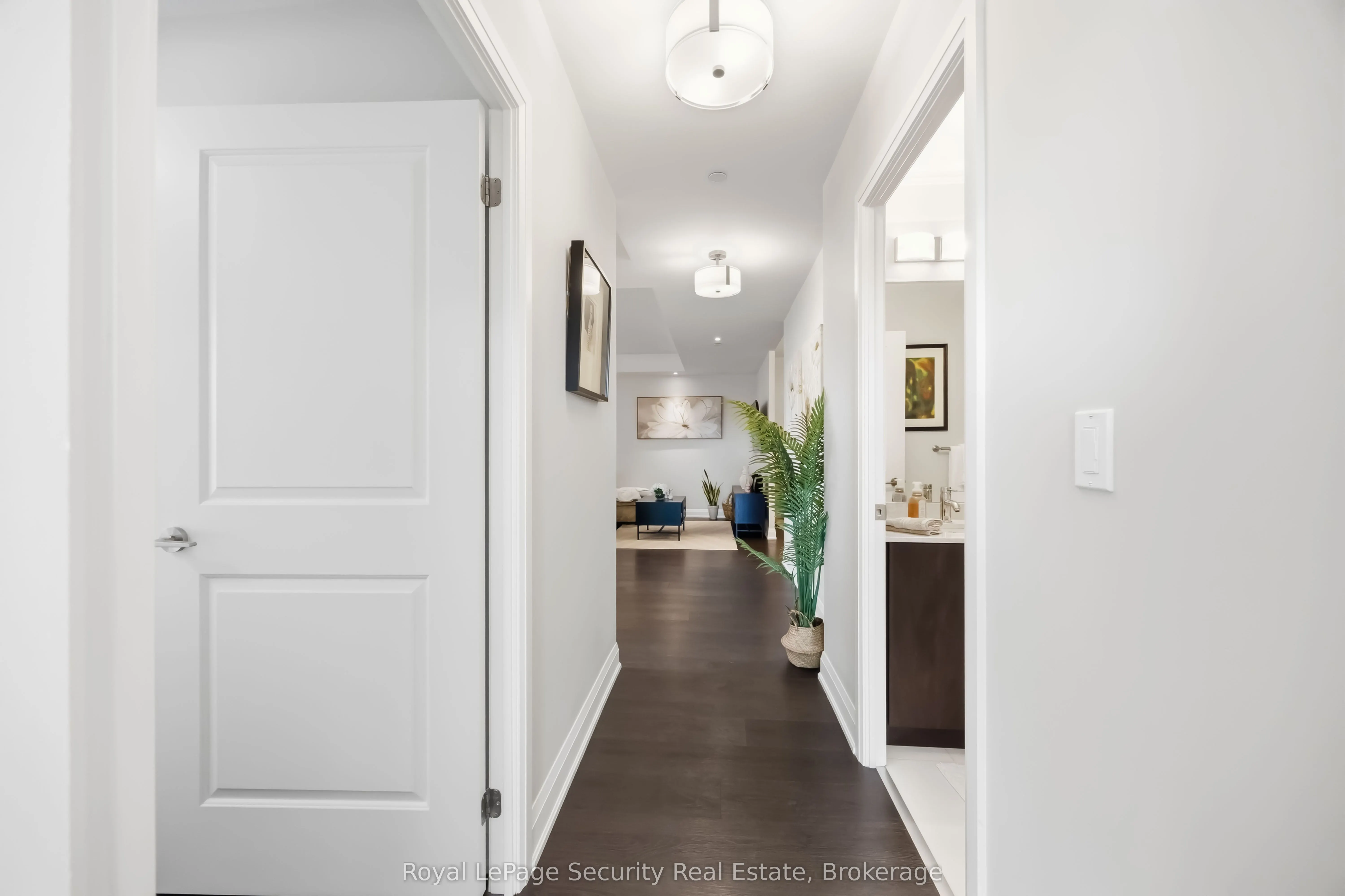 35 Fontenay Court #602