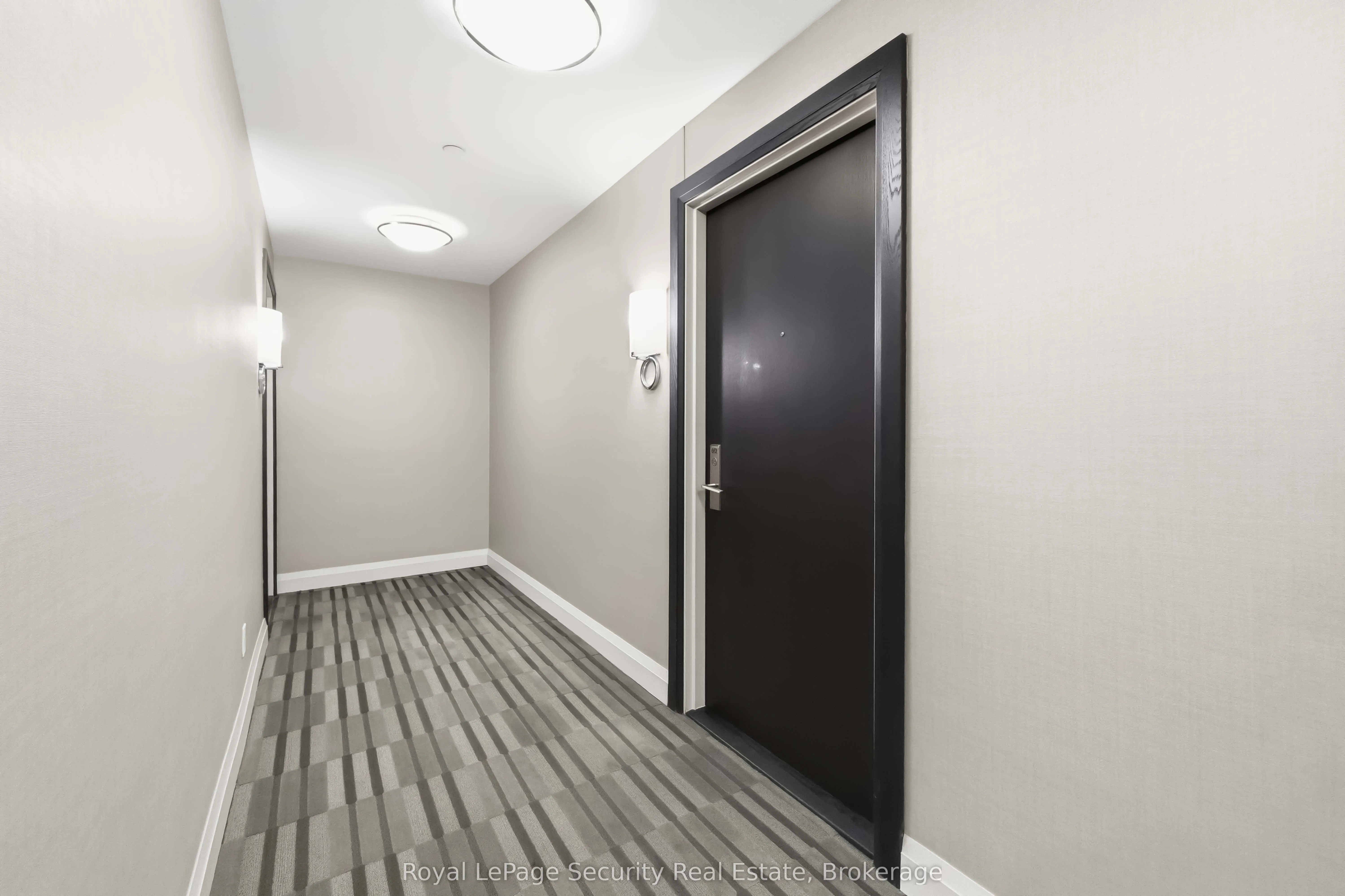35 Fontenay Court #602