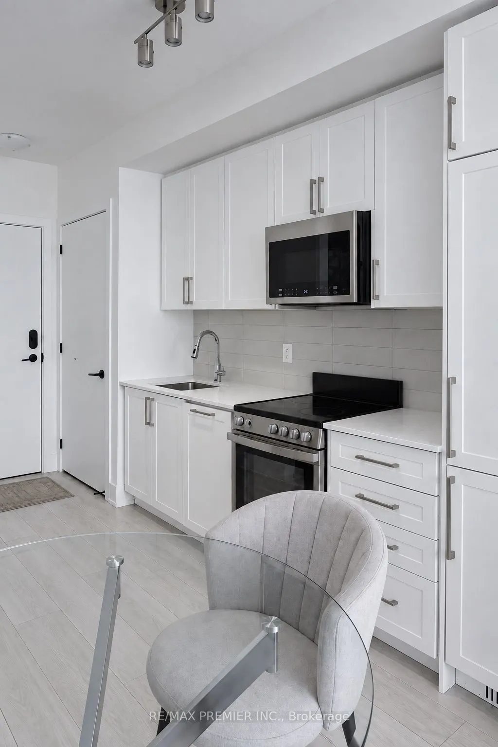 2450 Old Bronte Road #544