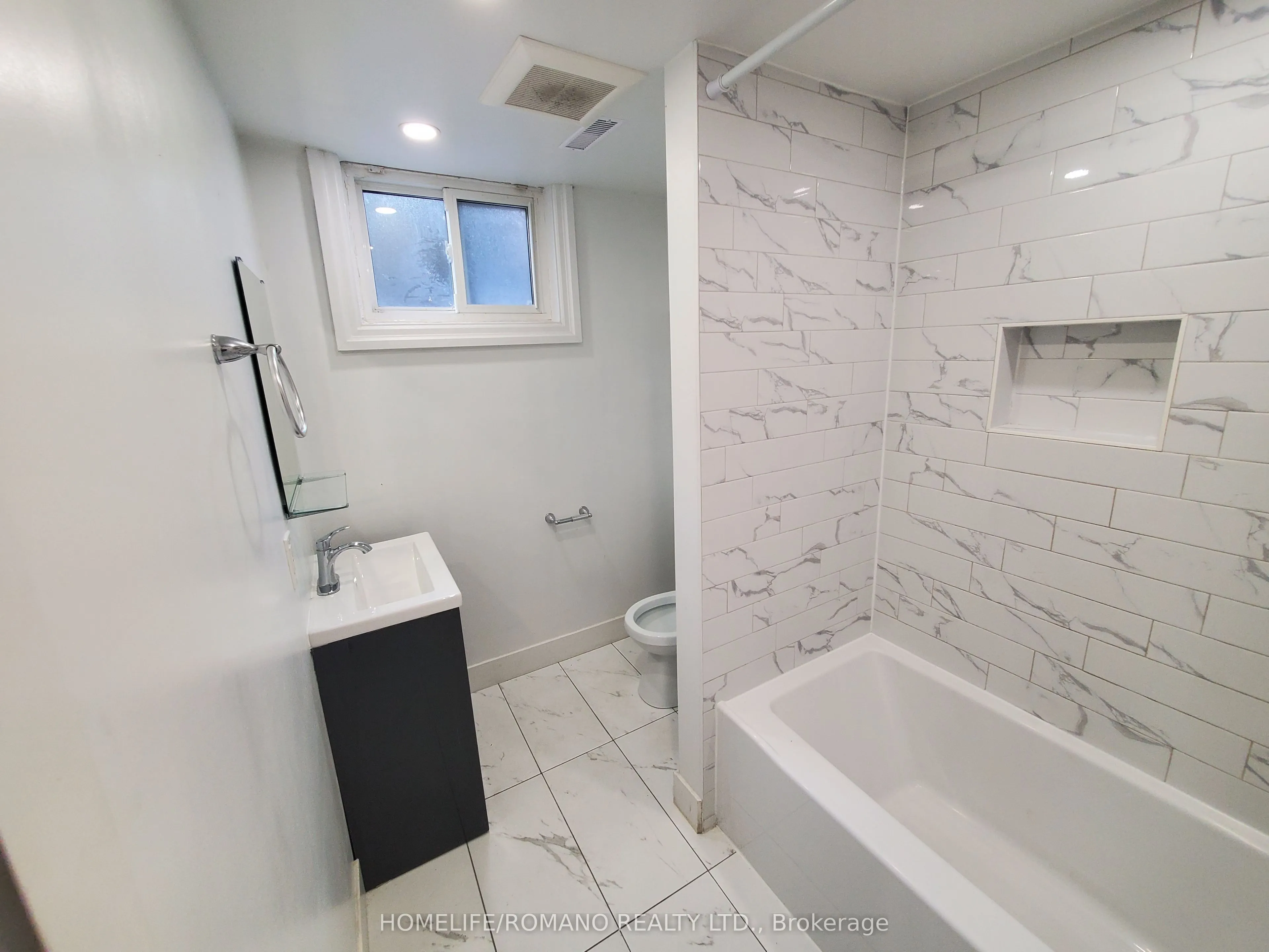 6 Earldown Drive #1