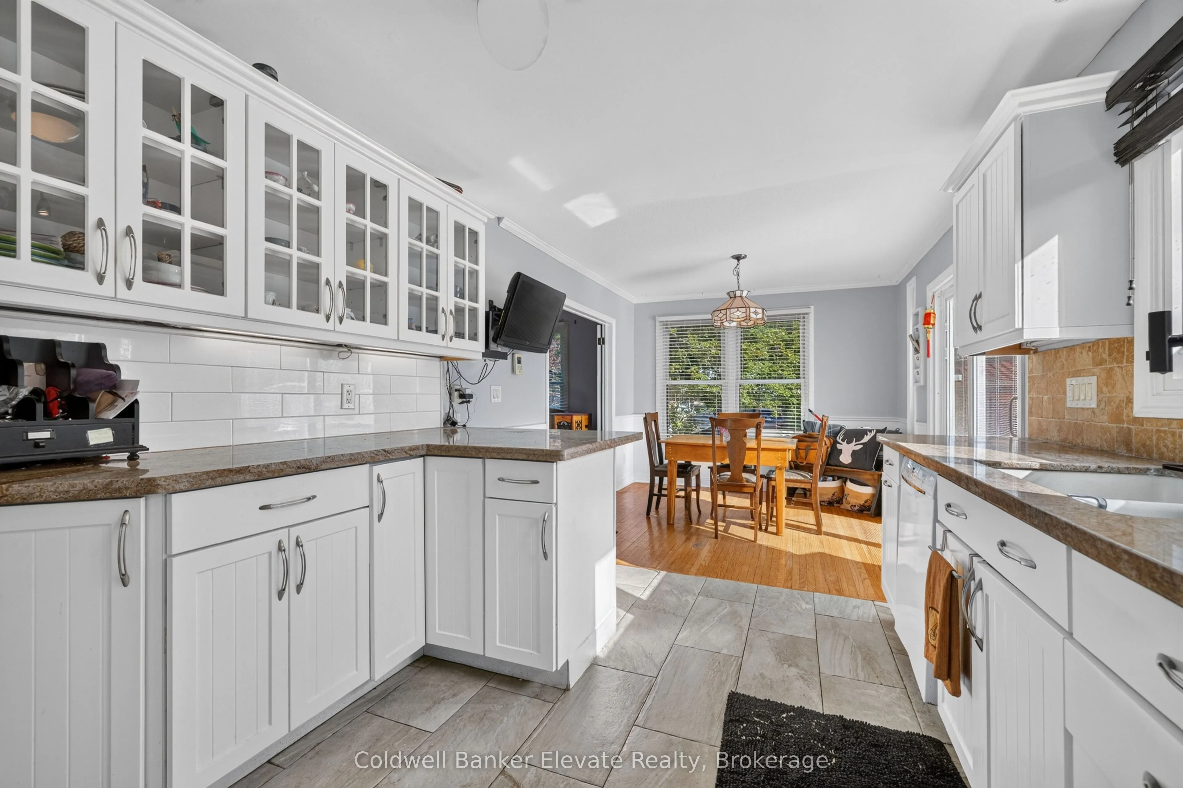 32 Chelvin Drive