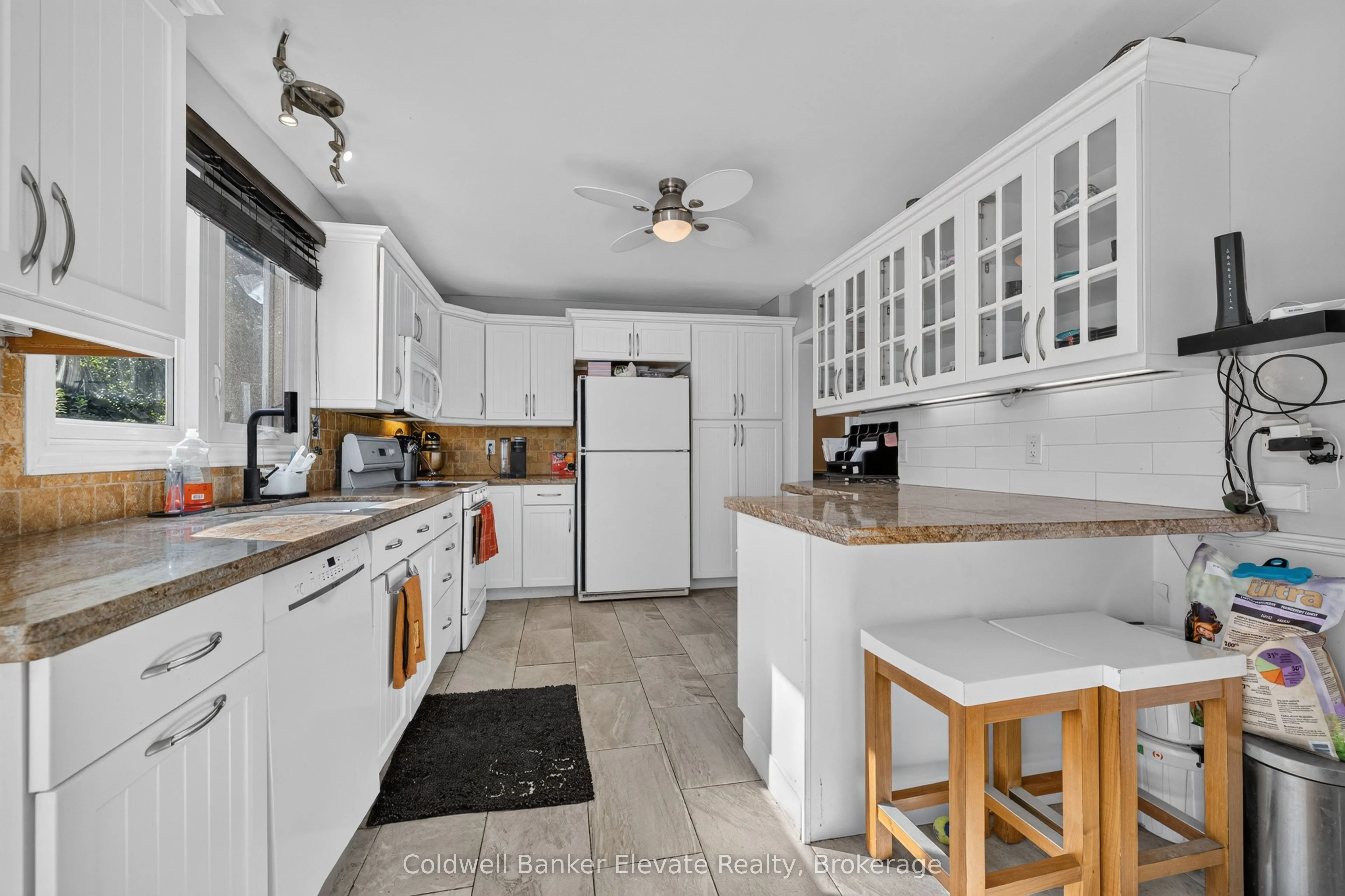 32 Chelvin Drive