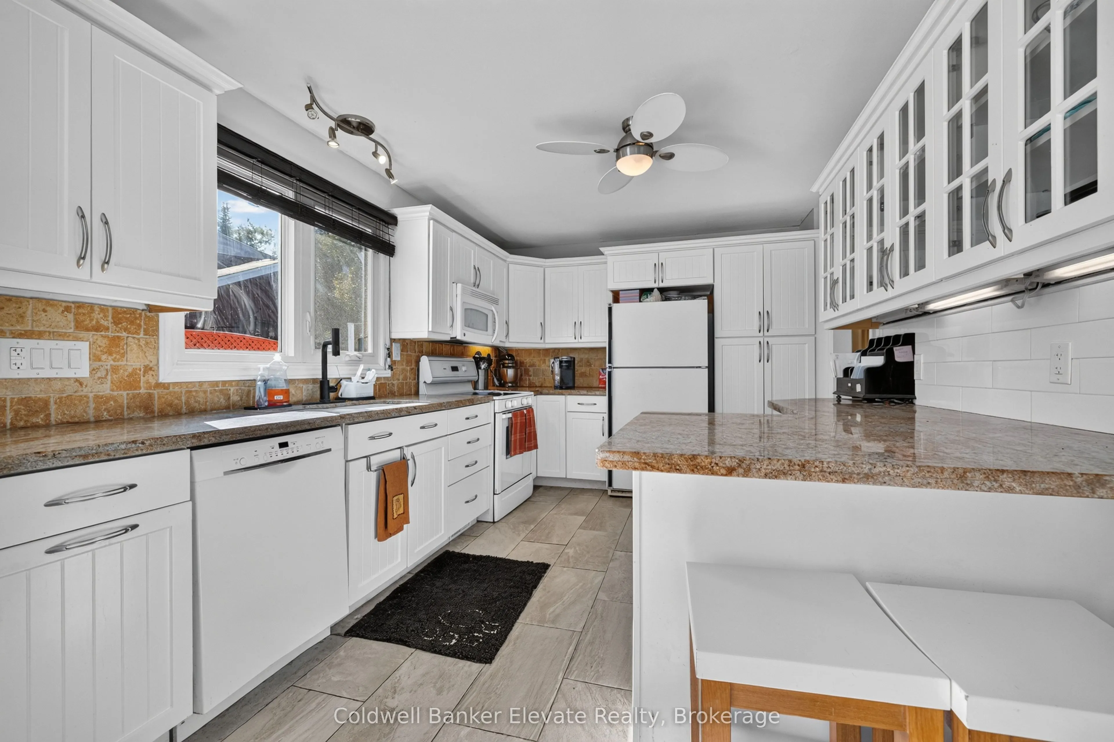 32 Chelvin Drive