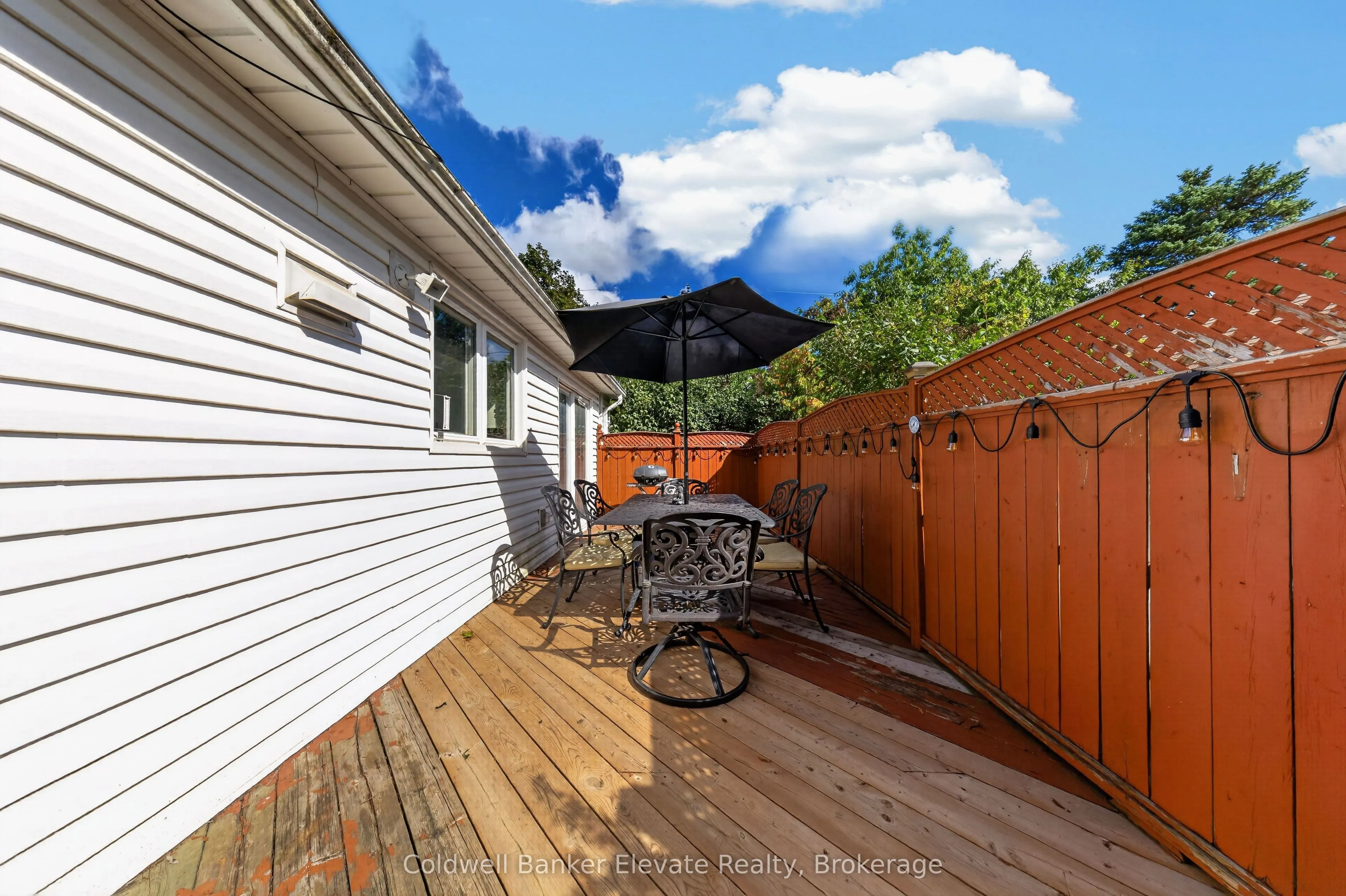 32 Chelvin Drive