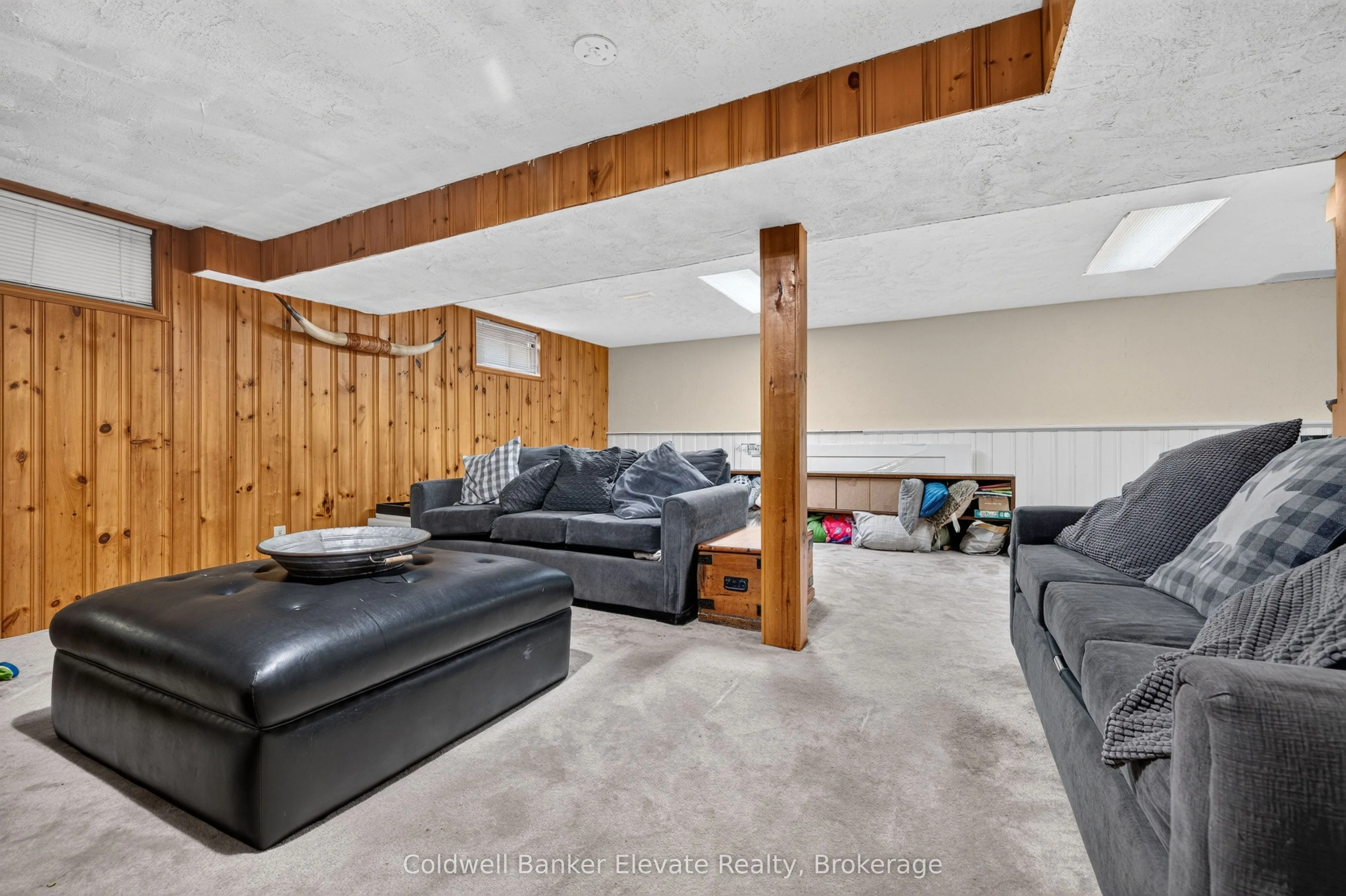 32 Chelvin Drive