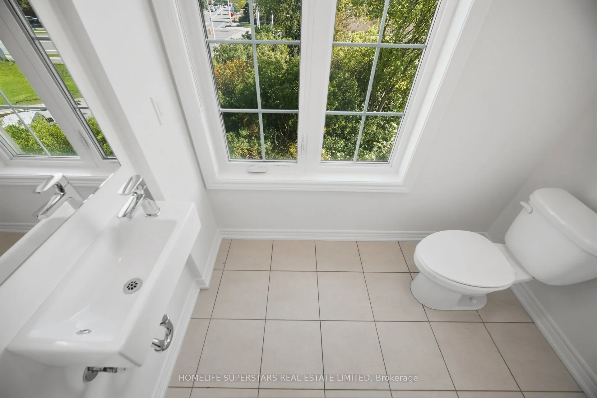 2205 Lillykin Street #7