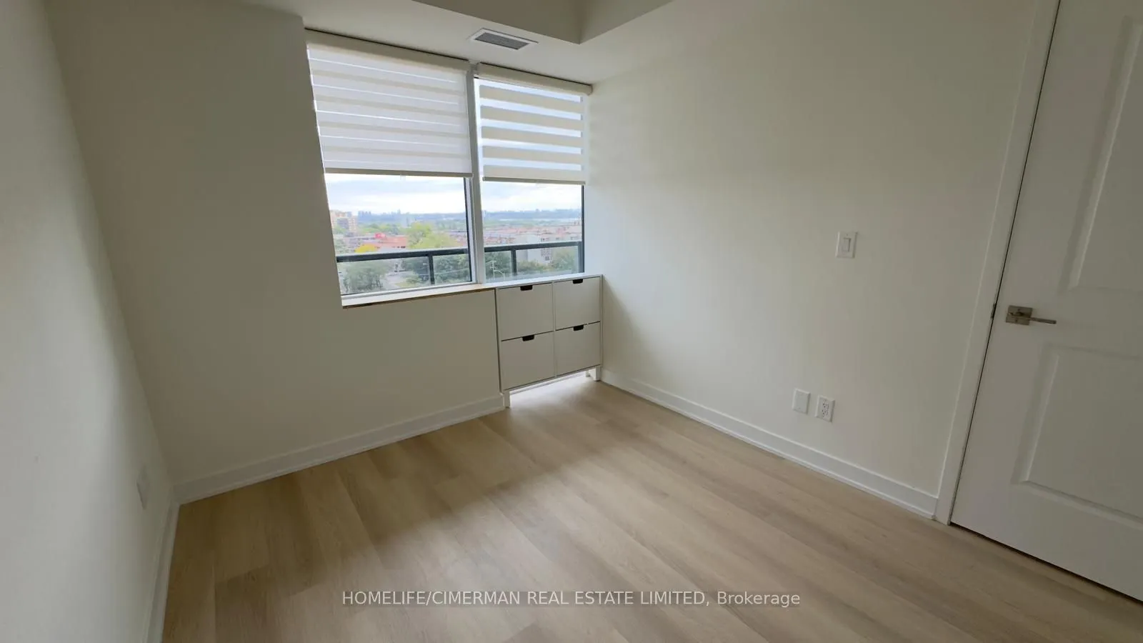 2825 Jane Street #807