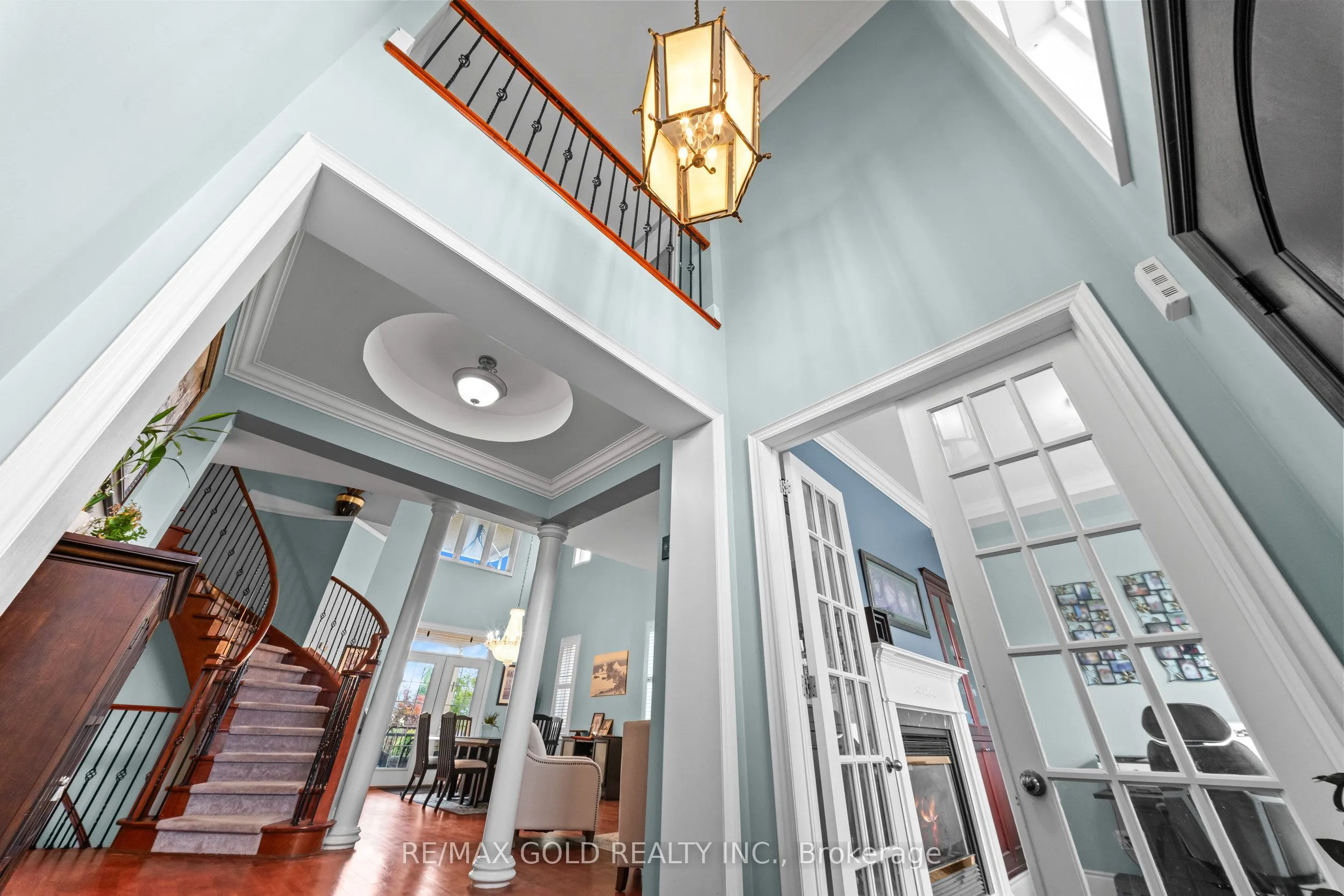 6 Pasadena Avenue
