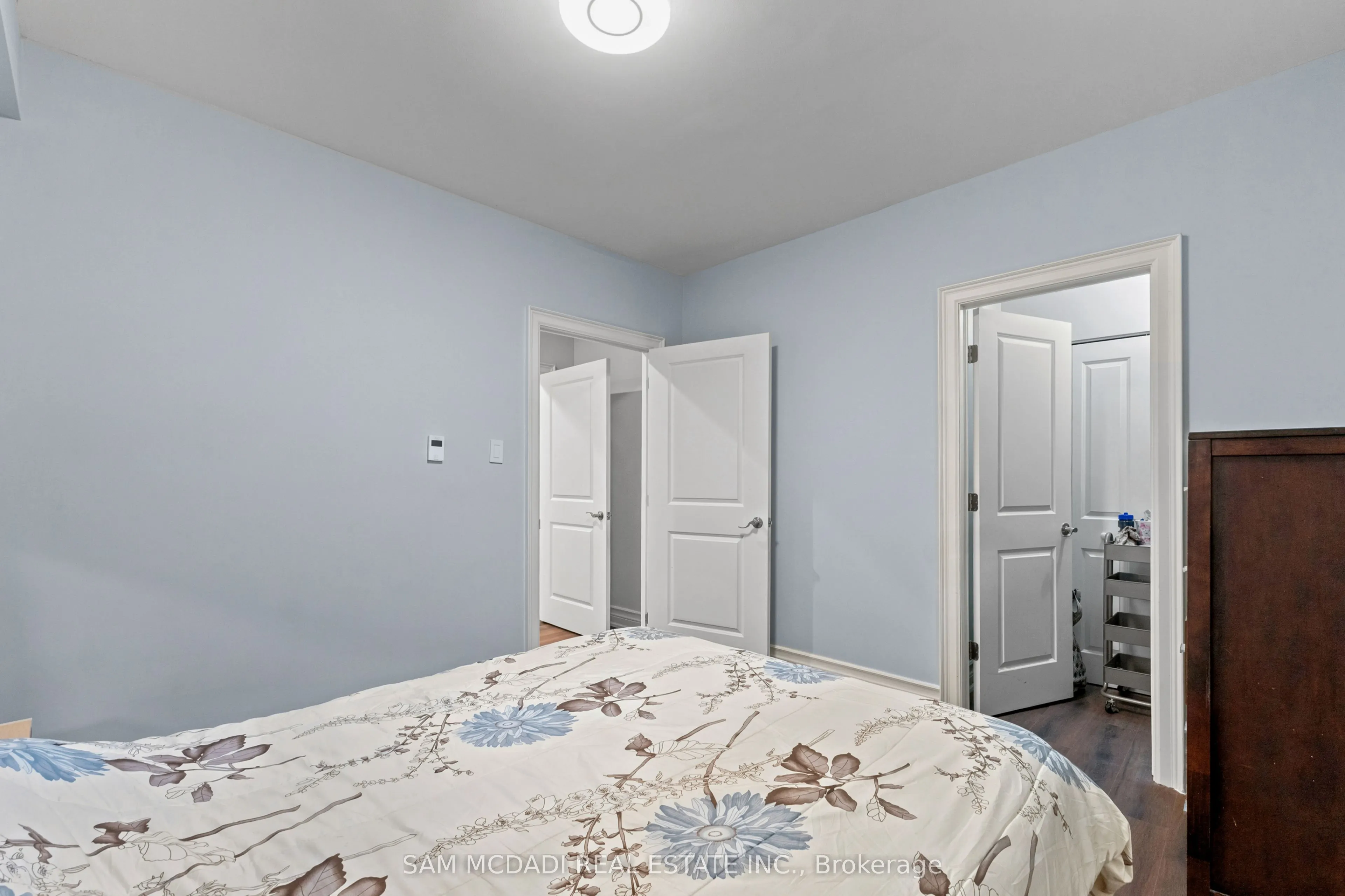 955 Caldwell Avenue