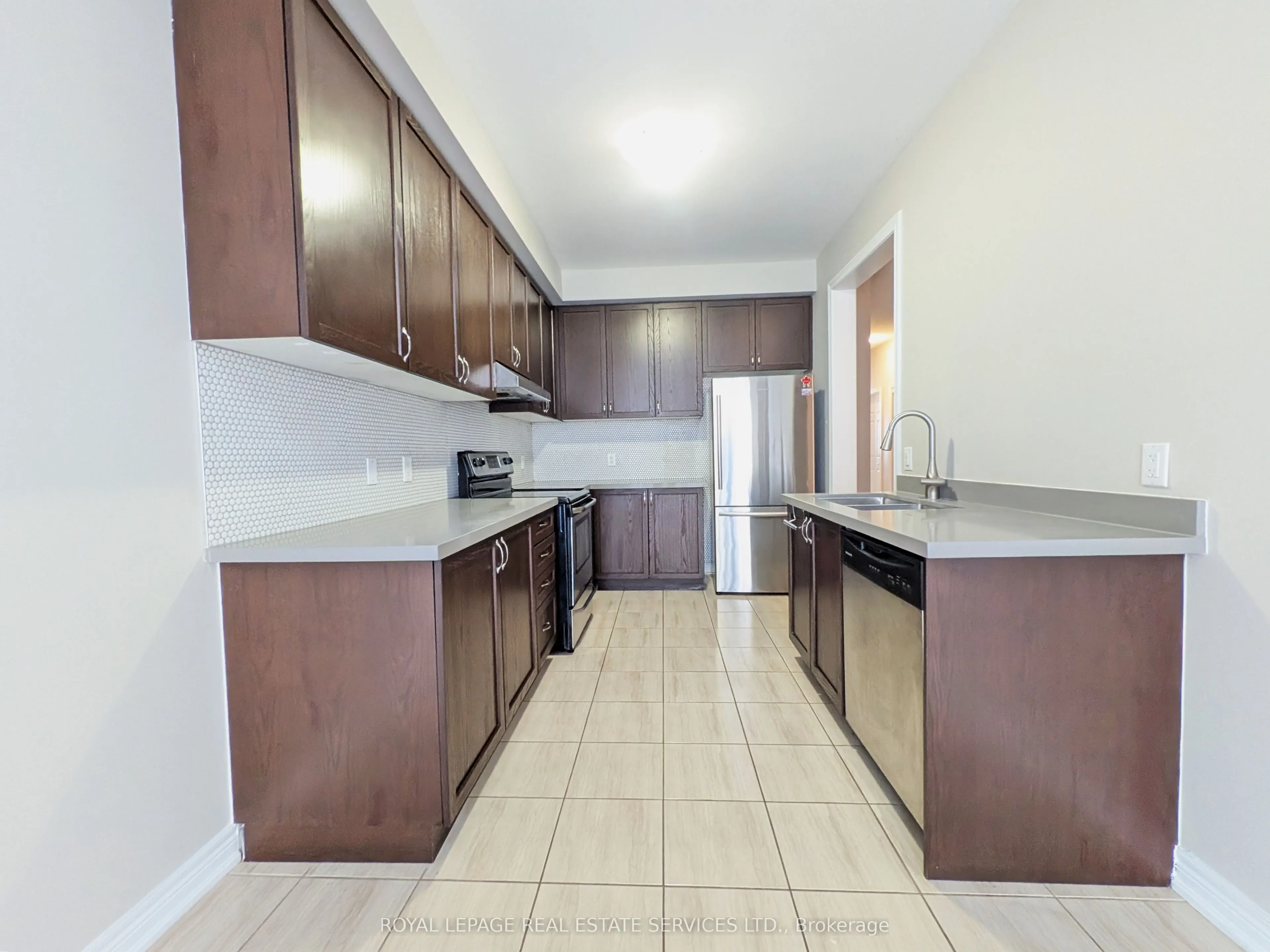 39 Vezna Crescent