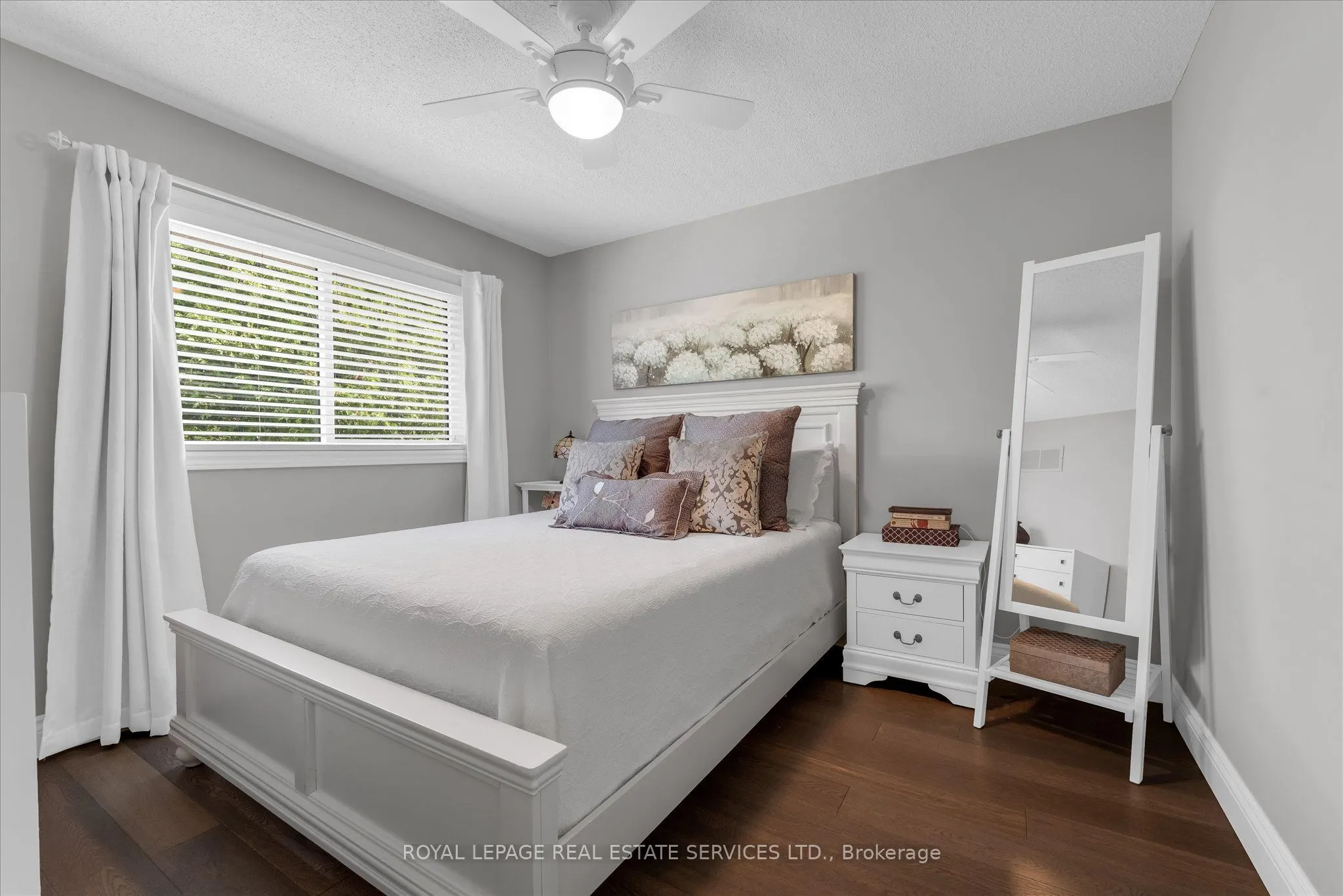 1075 Mayfair Road
