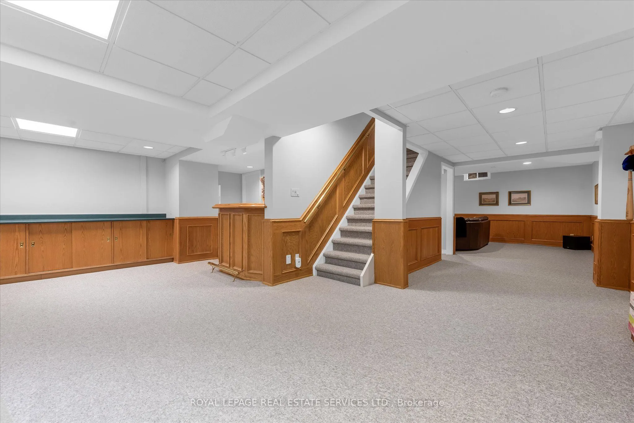 1075 Mayfair Road