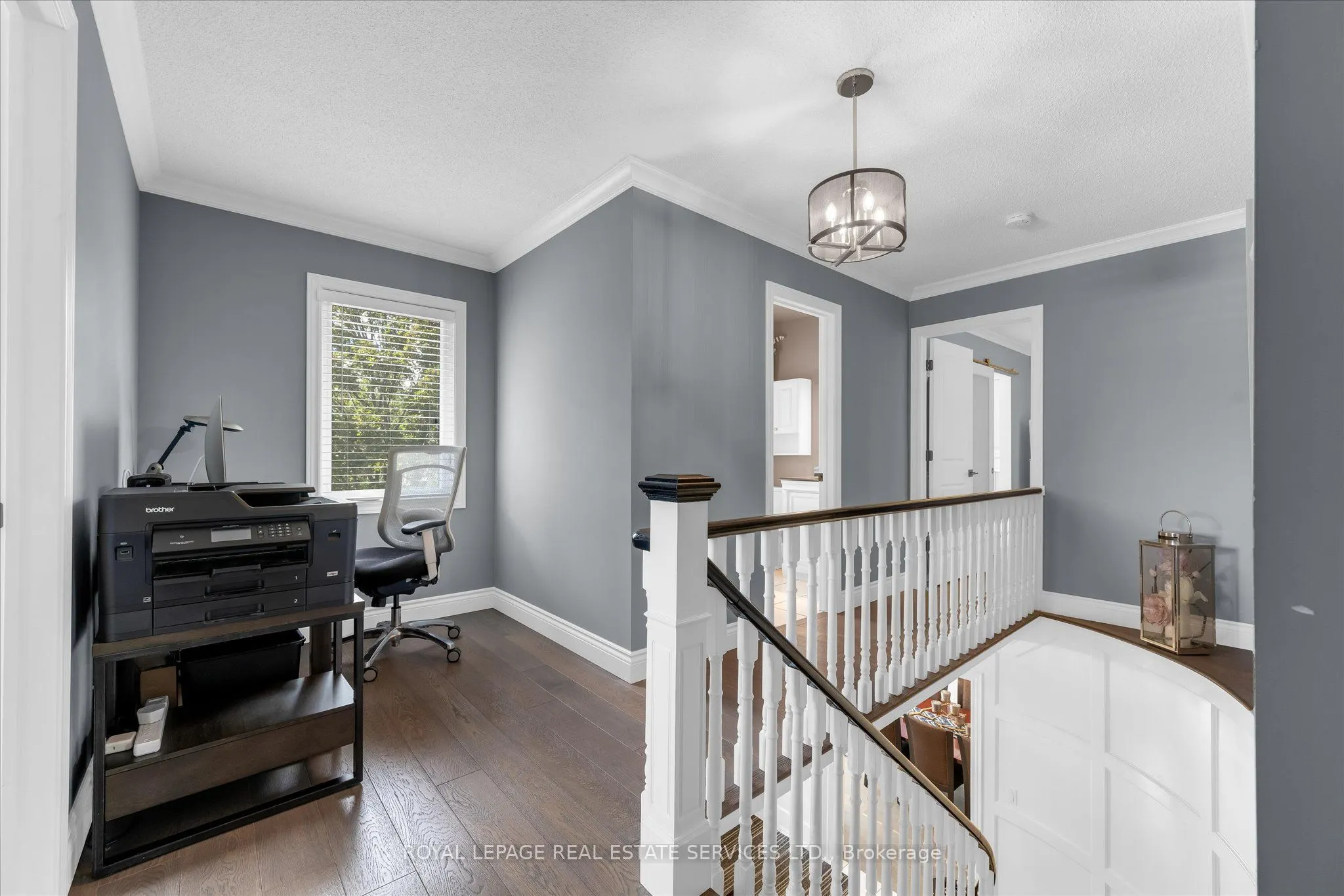 1075 Mayfair Road