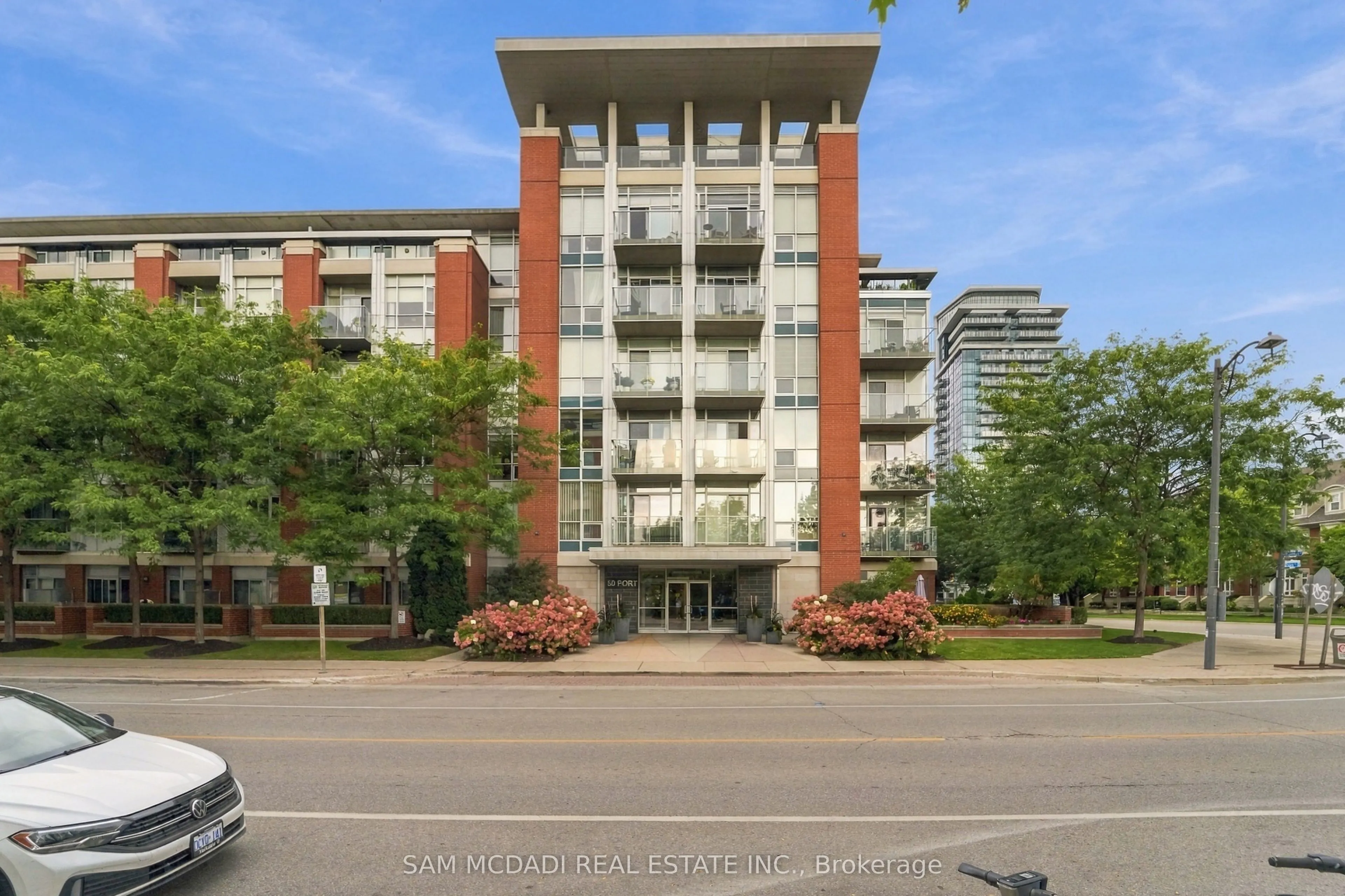 80 Port Street E #107