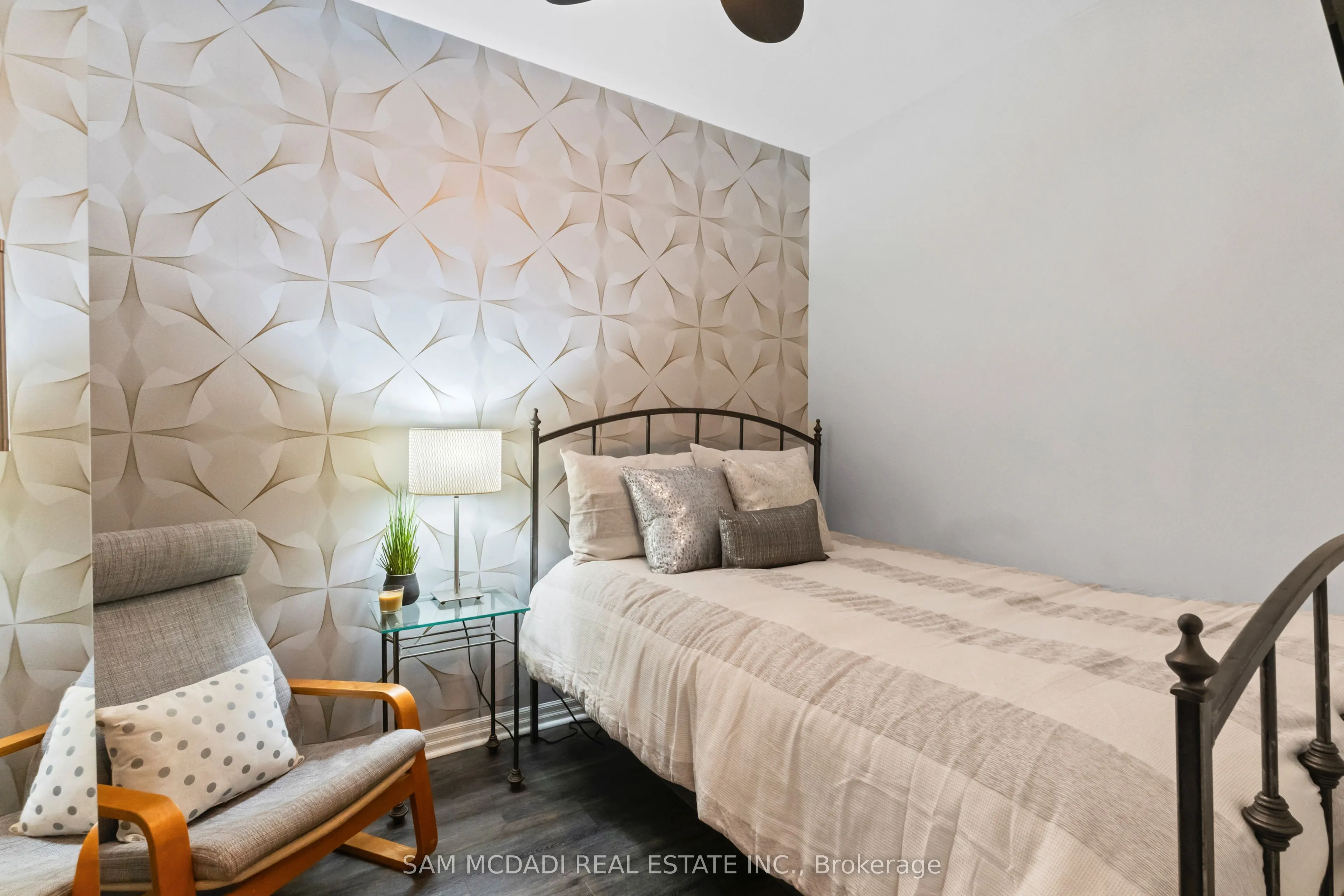 80 Port Street E #107