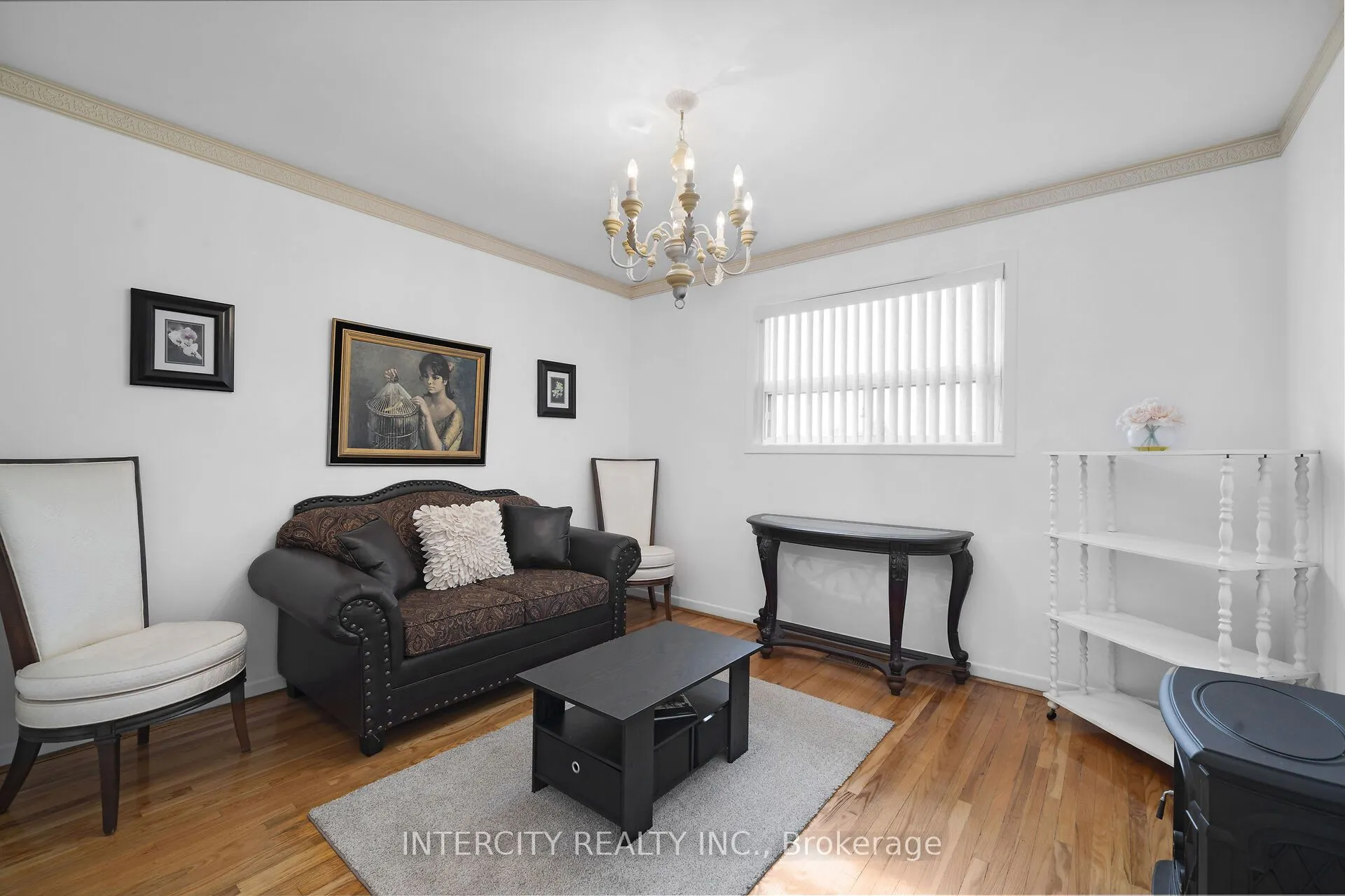 7279 Vernor Drive