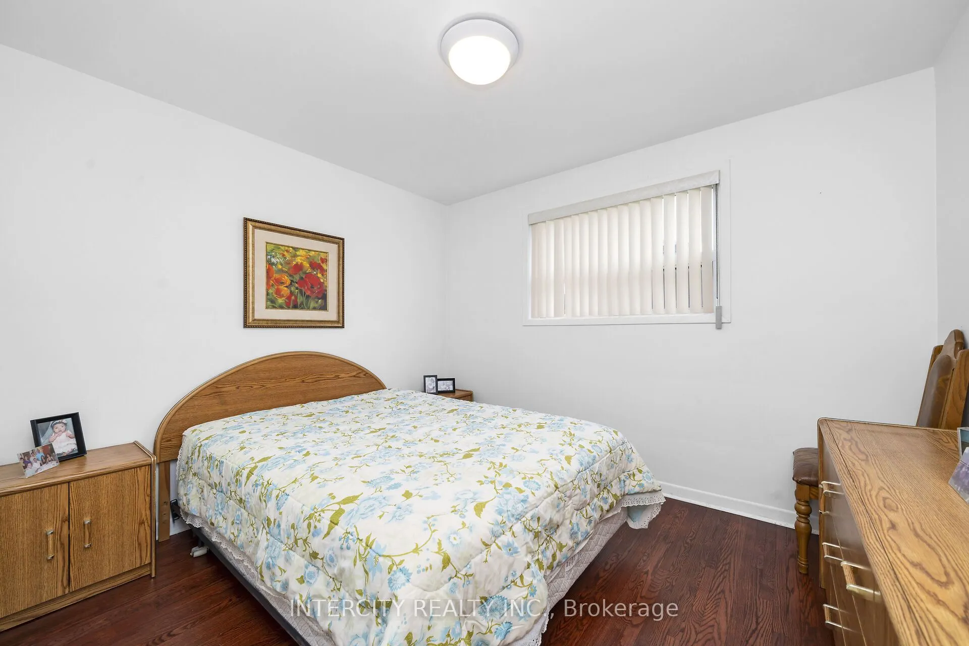 7279 Vernor Drive