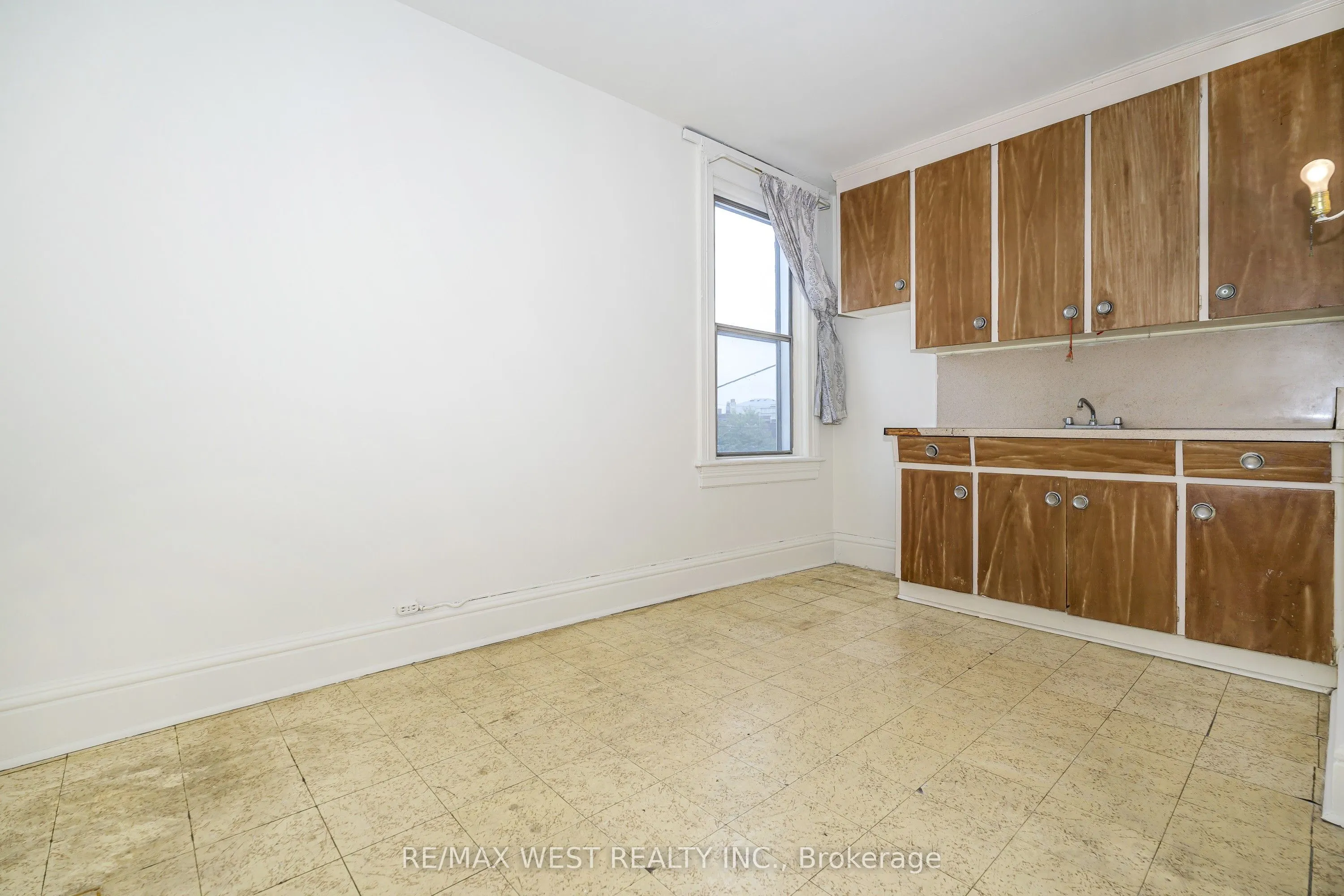 257 Delaware Avenue