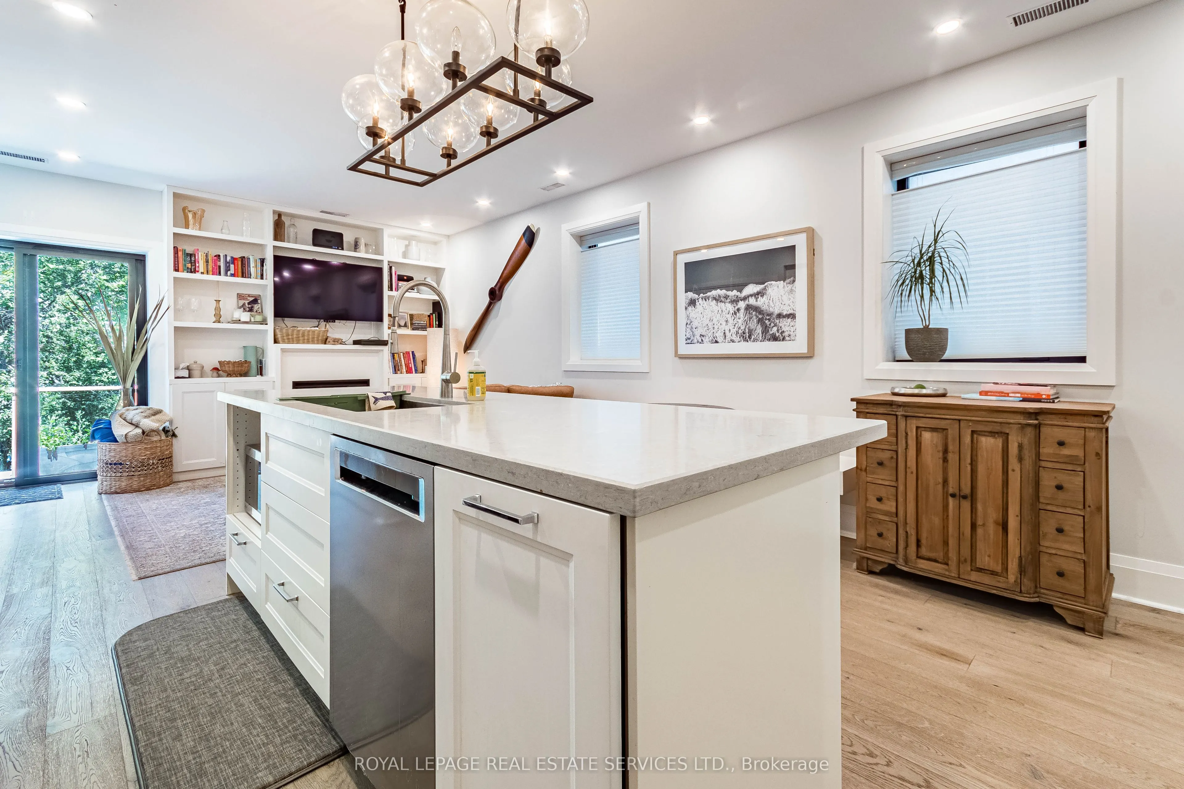 238 Garden Avenue