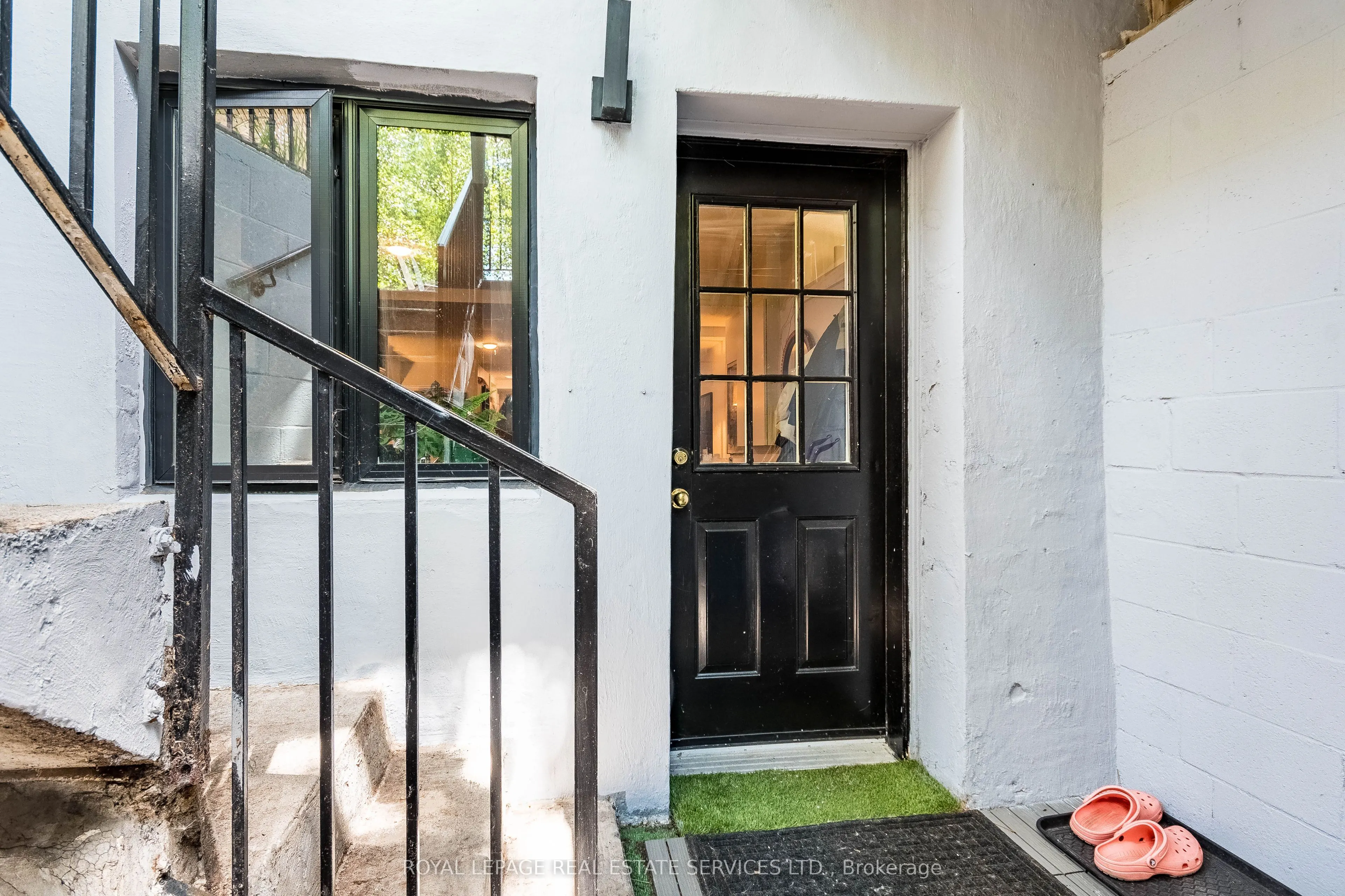 238 Garden Avenue
