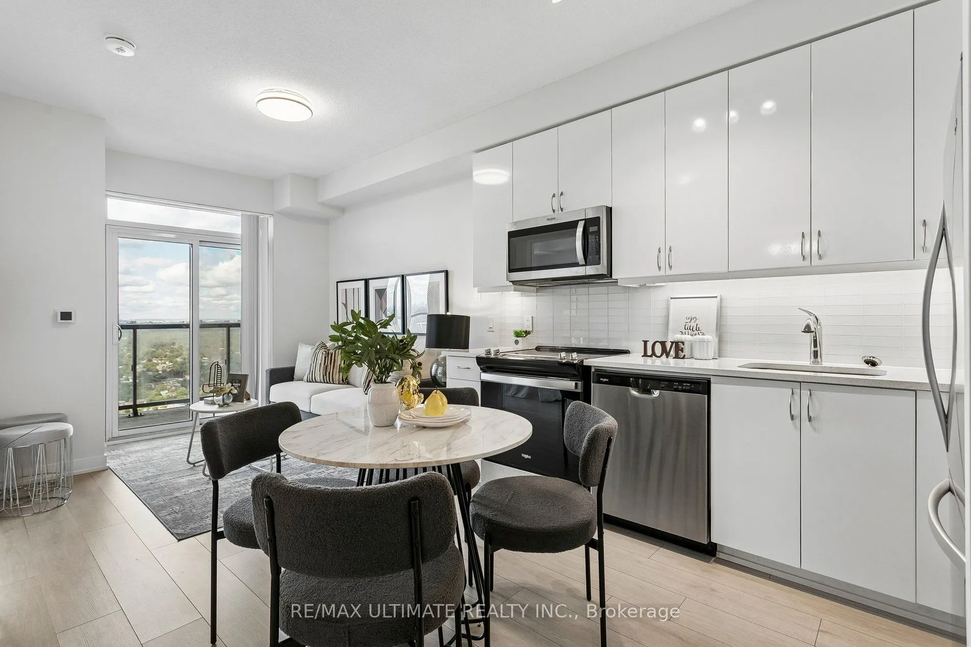 38 Annie Craig Drive #4409