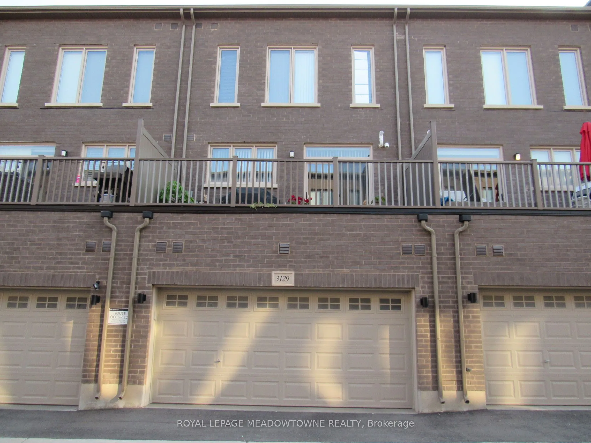 3129 Ernest Appelbe Boulevard