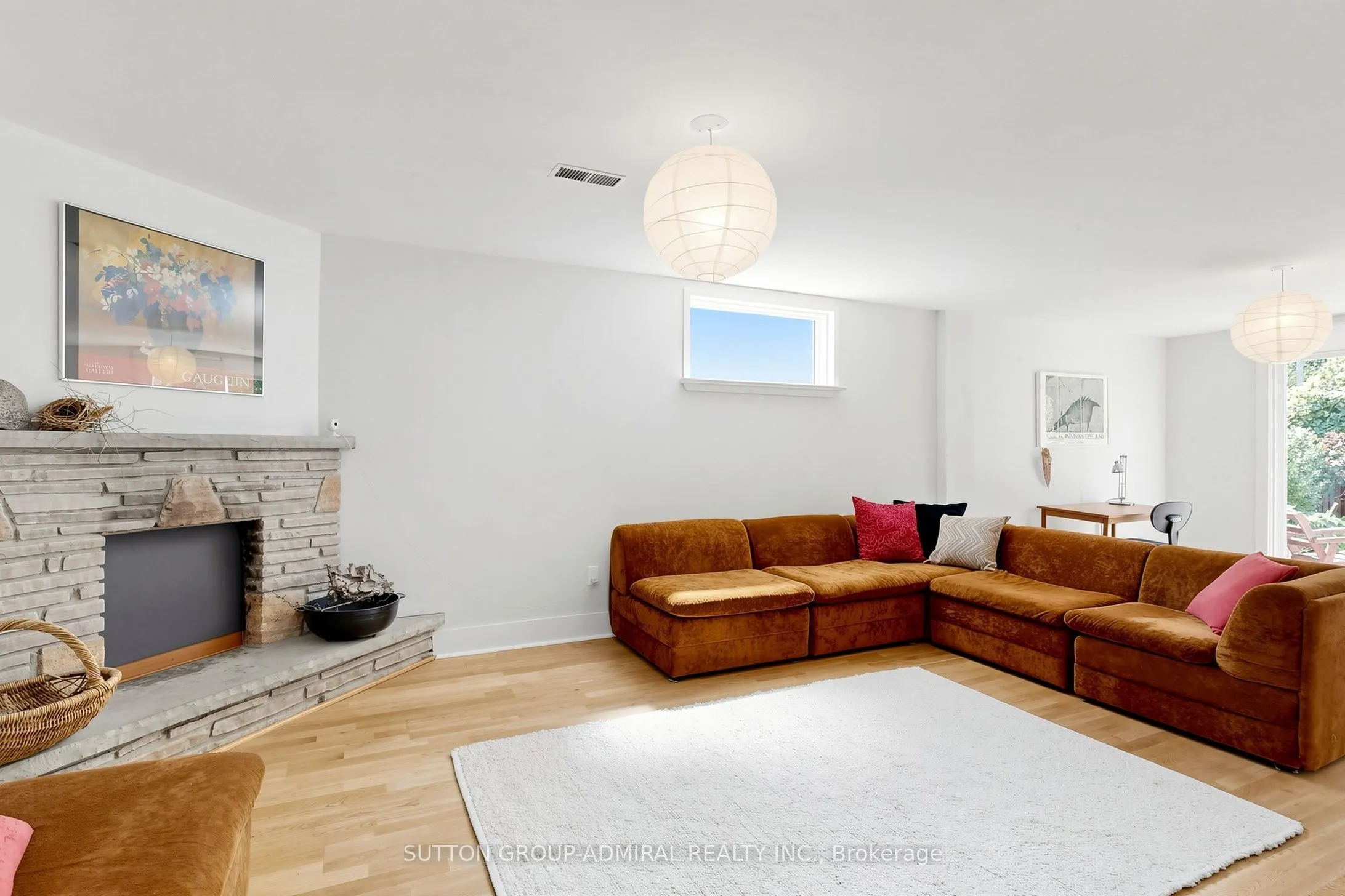 27 Warlingham Court
