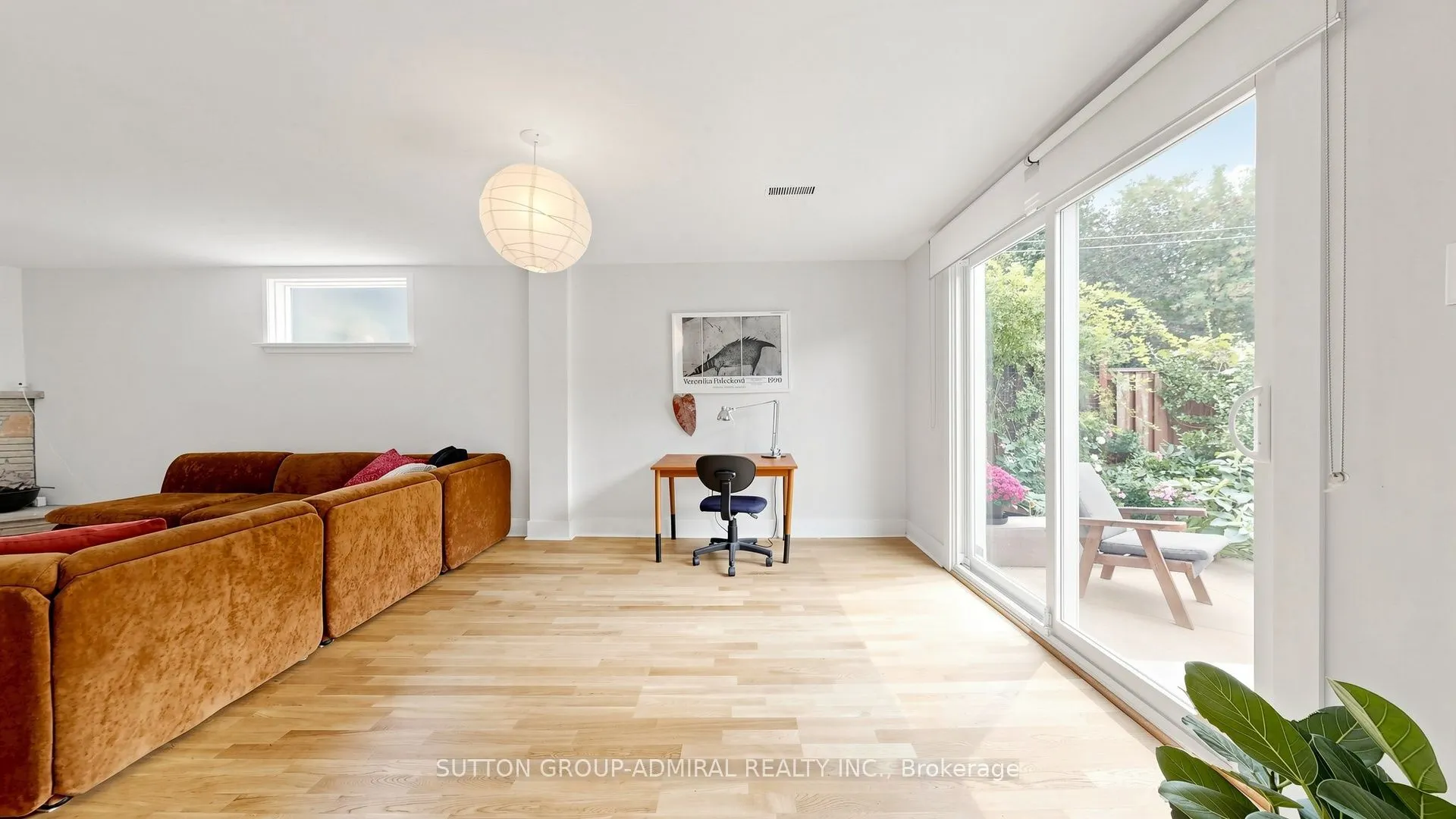 27 Warlingham Court