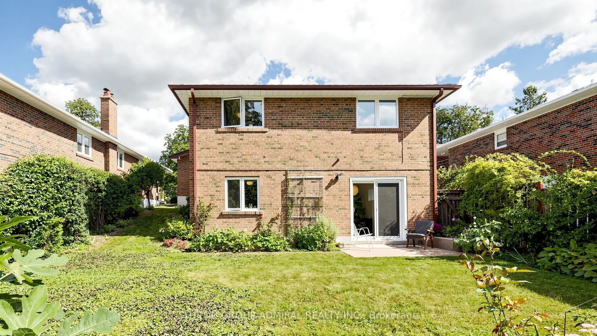 27 Warlingham Court