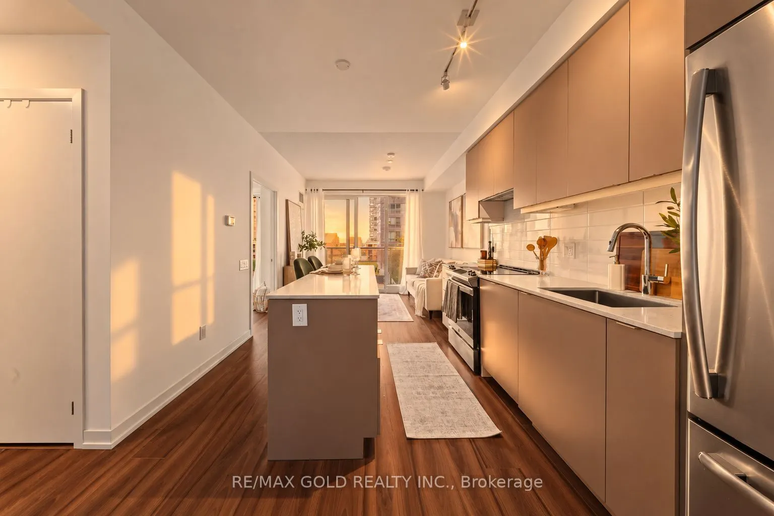 4065 Confederation Parkway #705