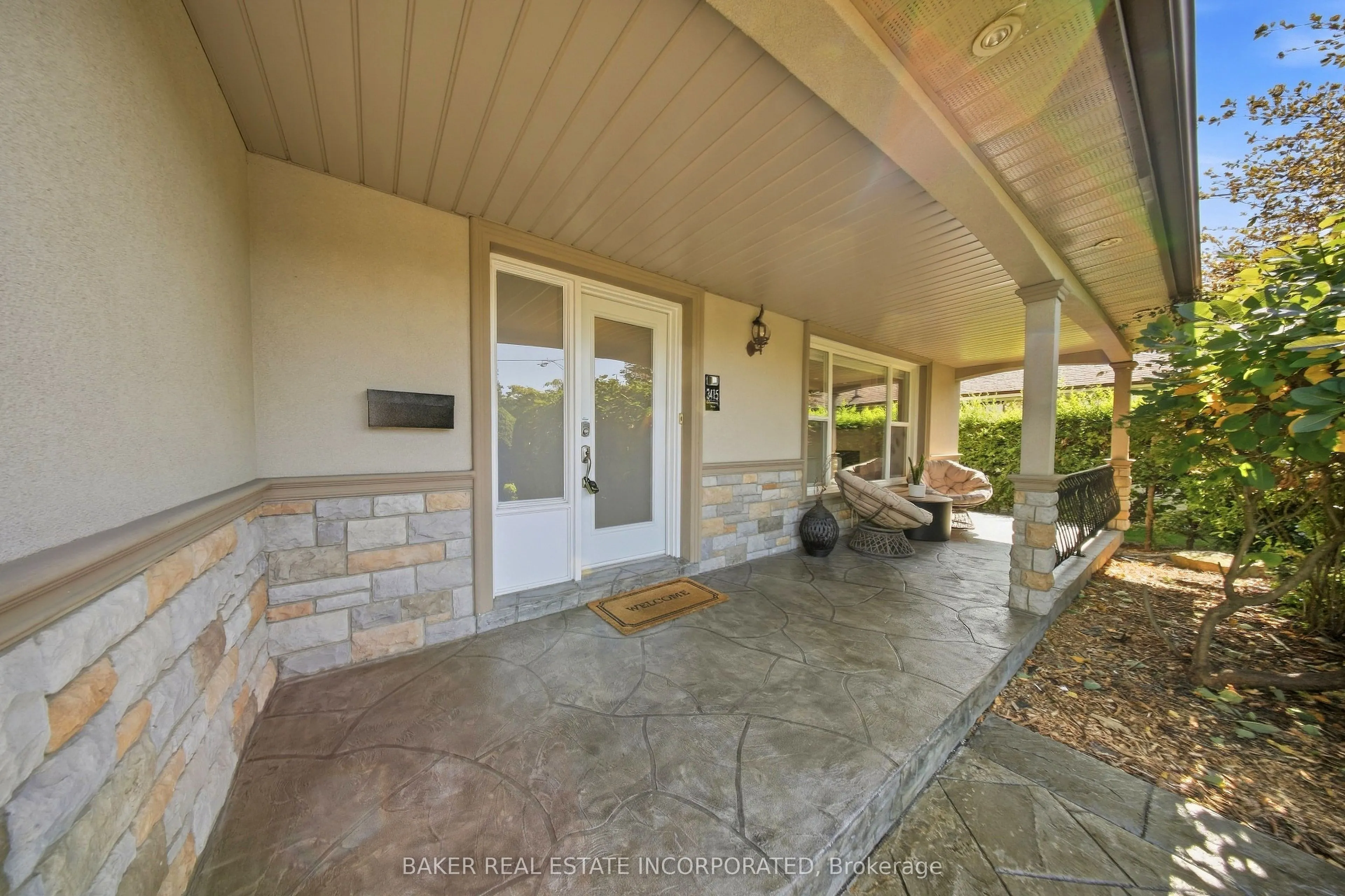 3415 Schomberg Avenue