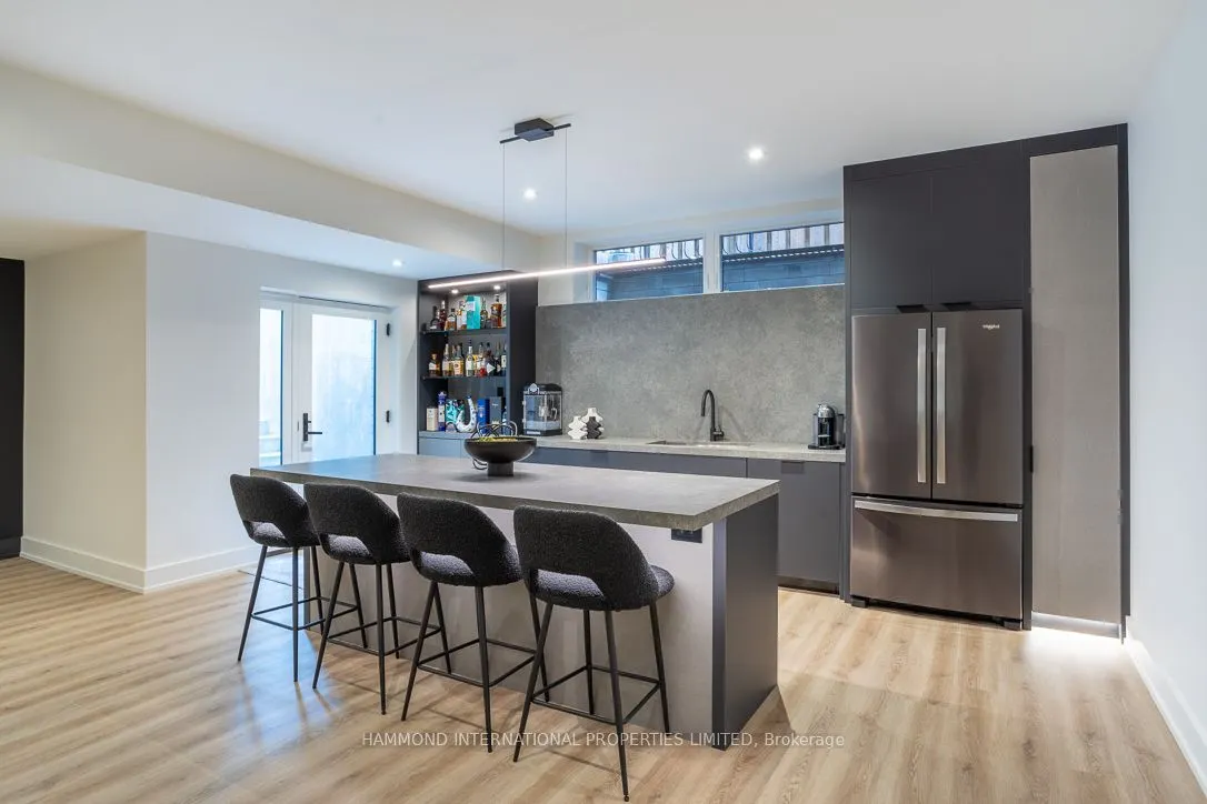 14 Penhale Drive