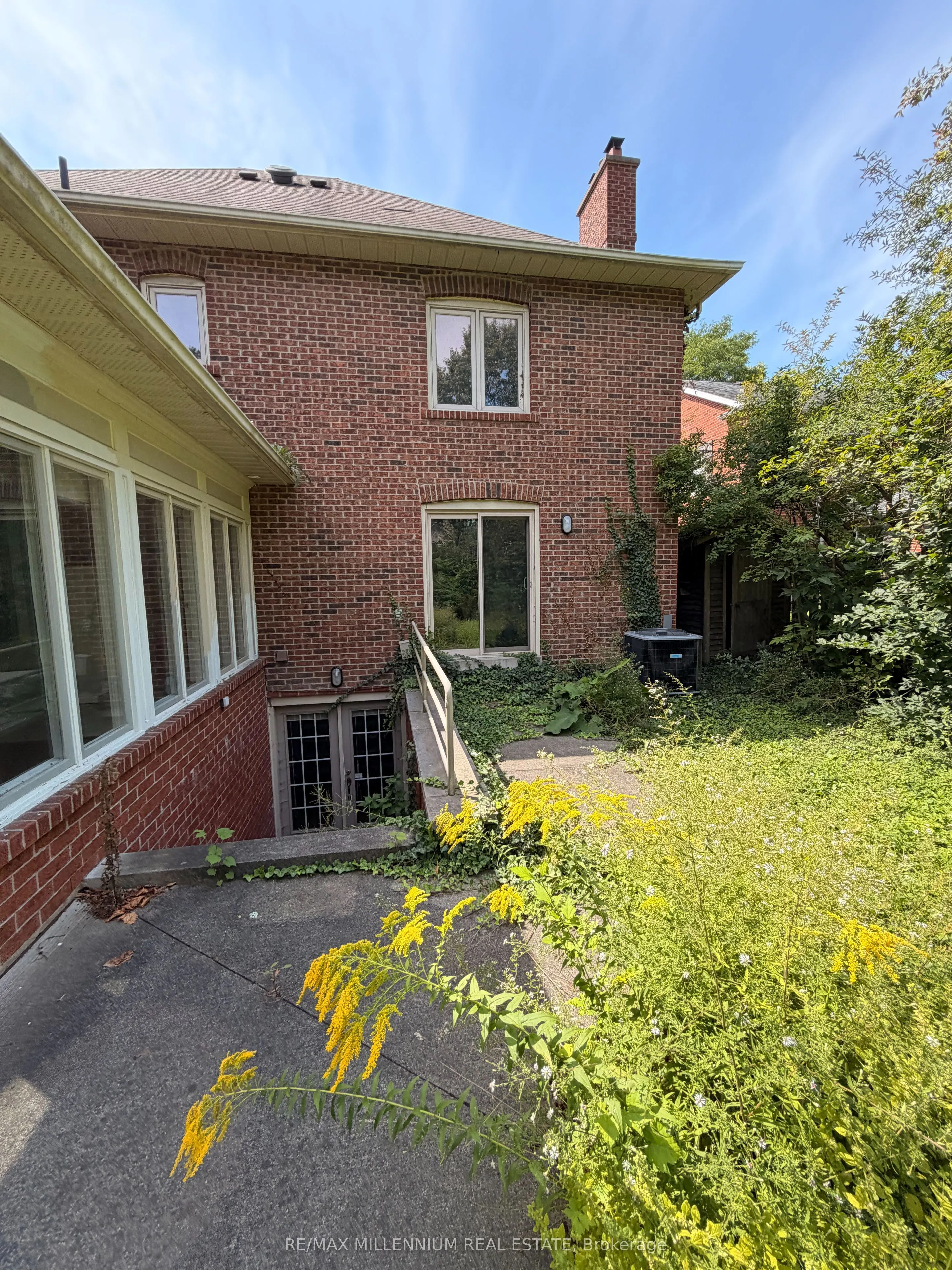 3501 Kingbird Court