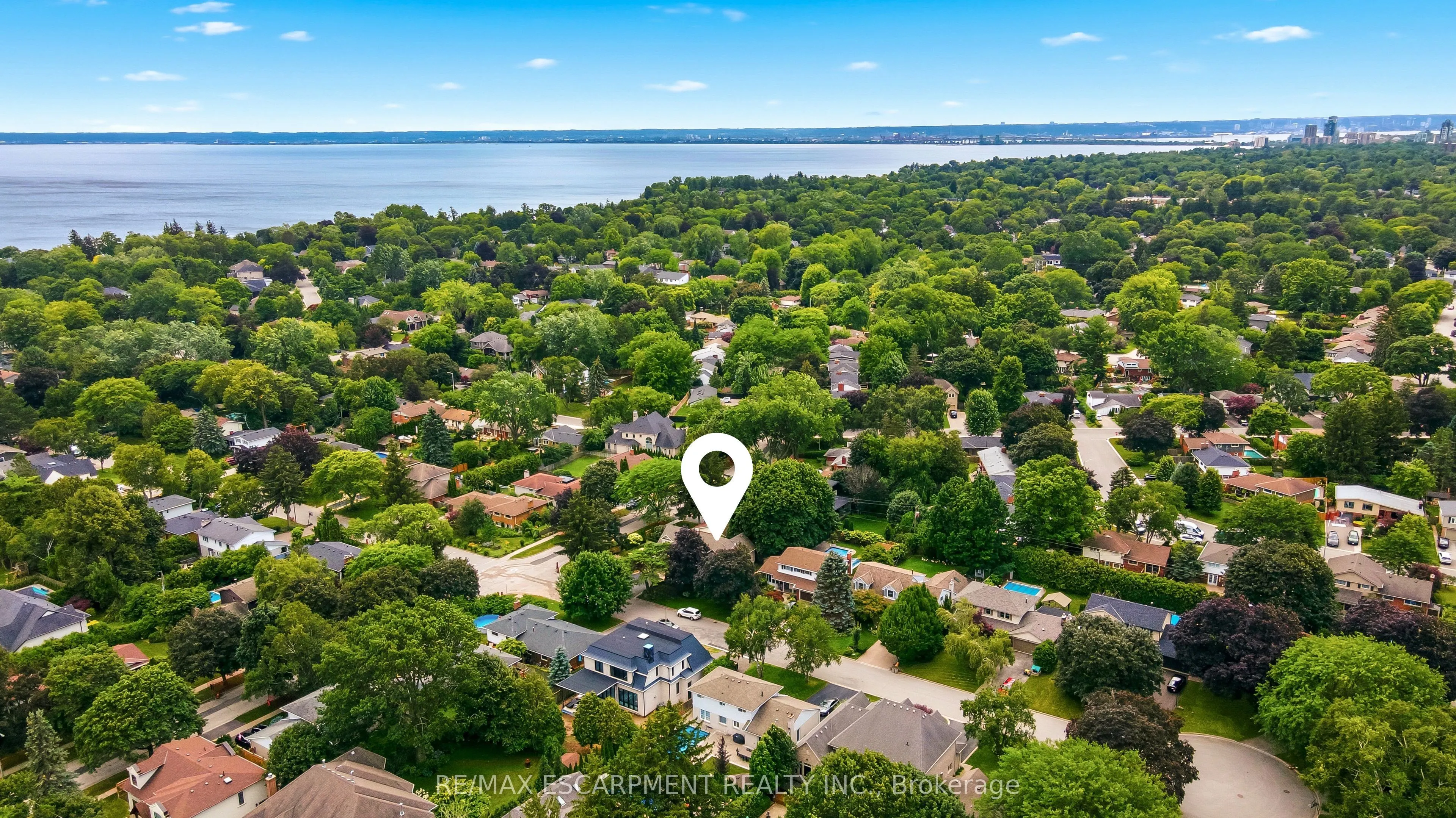 330 Camelot Court