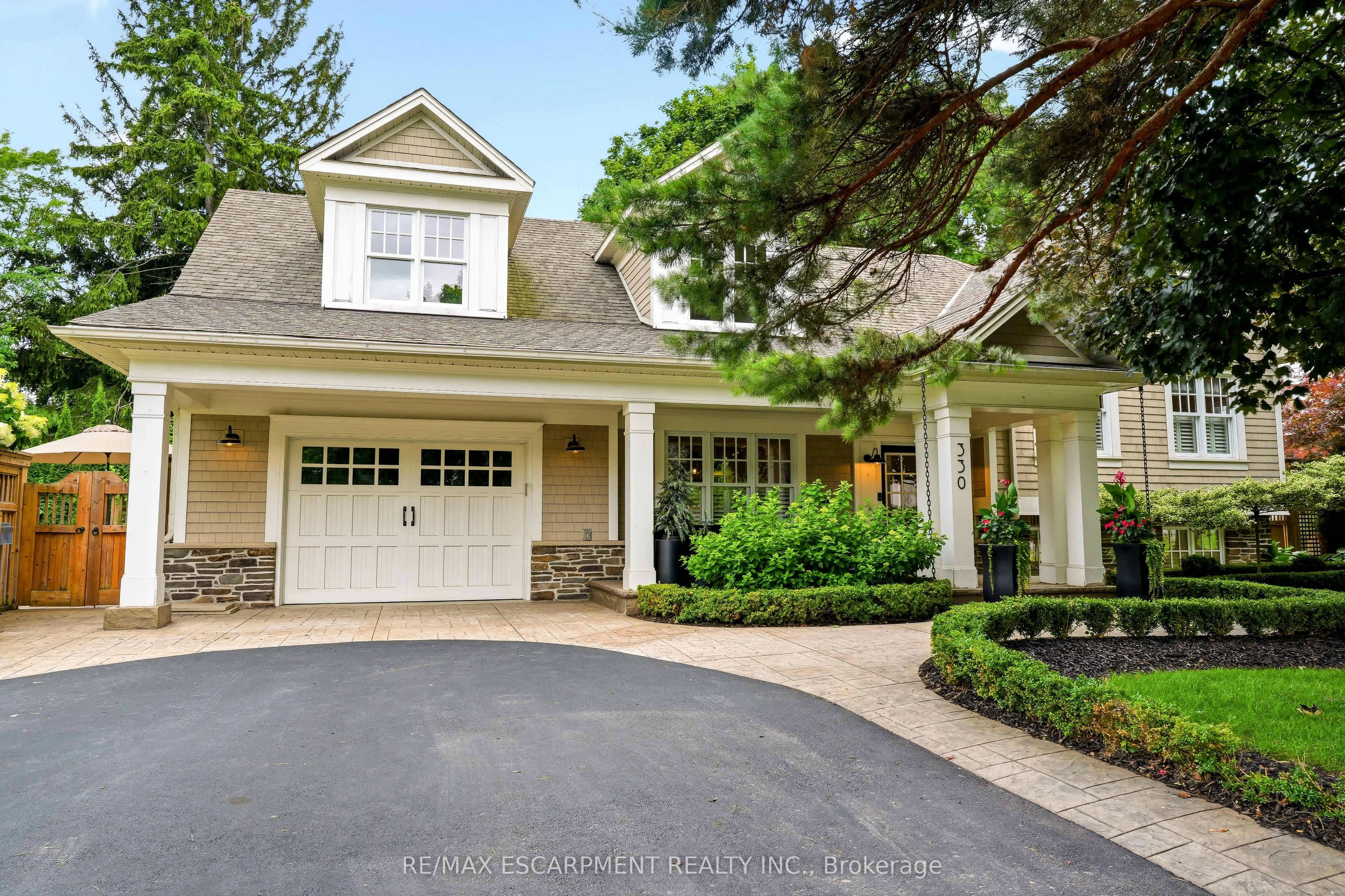 330 Camelot Court