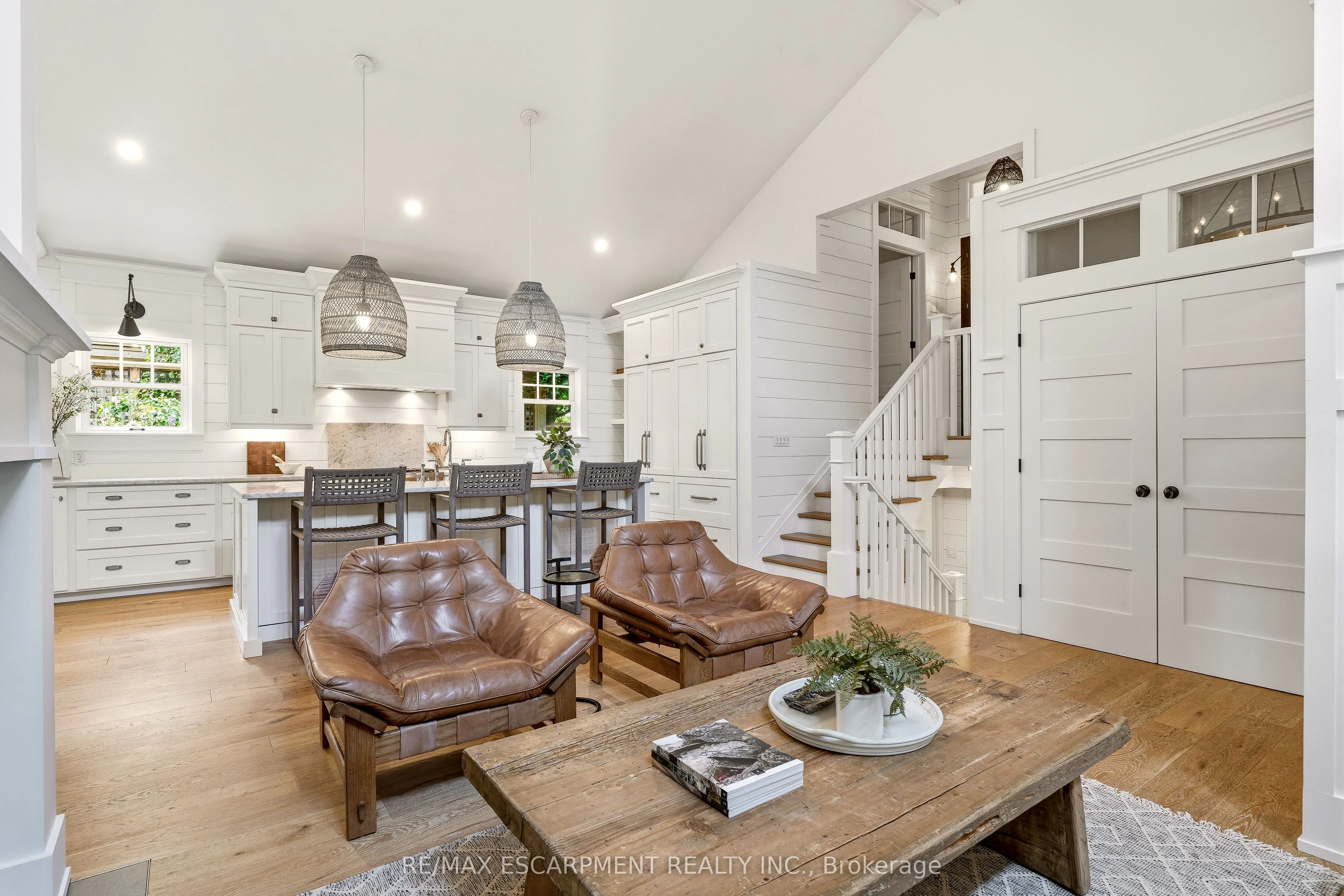 330 Camelot Court