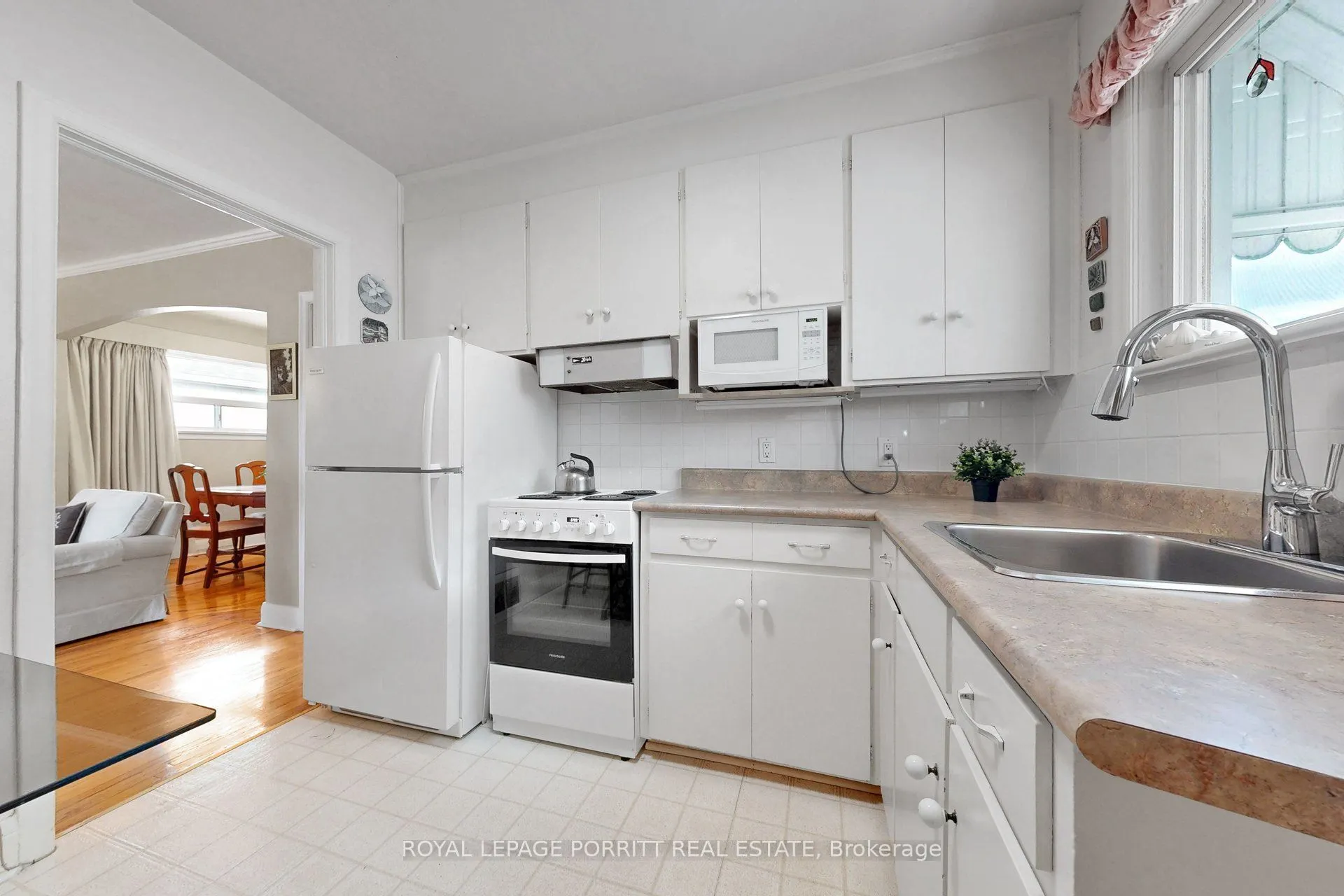 79 Burlingame Road
