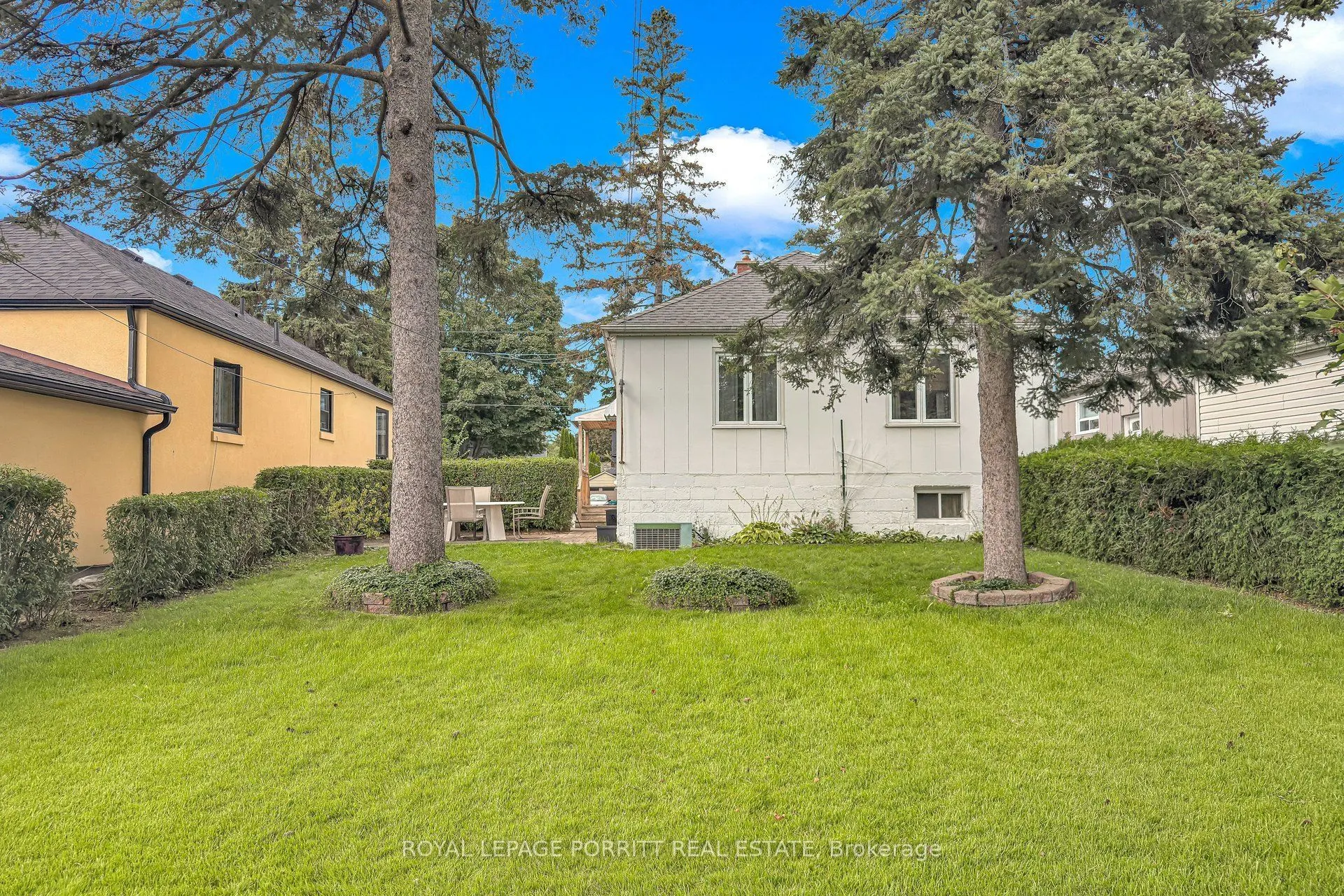 79 Burlingame Road