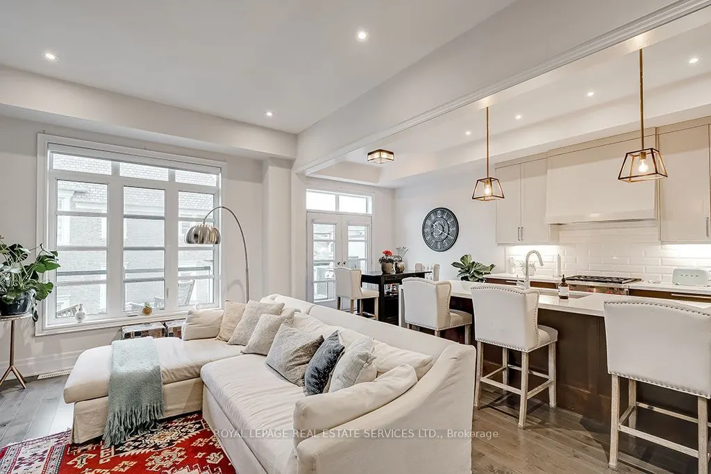 210 DORVAL Drive