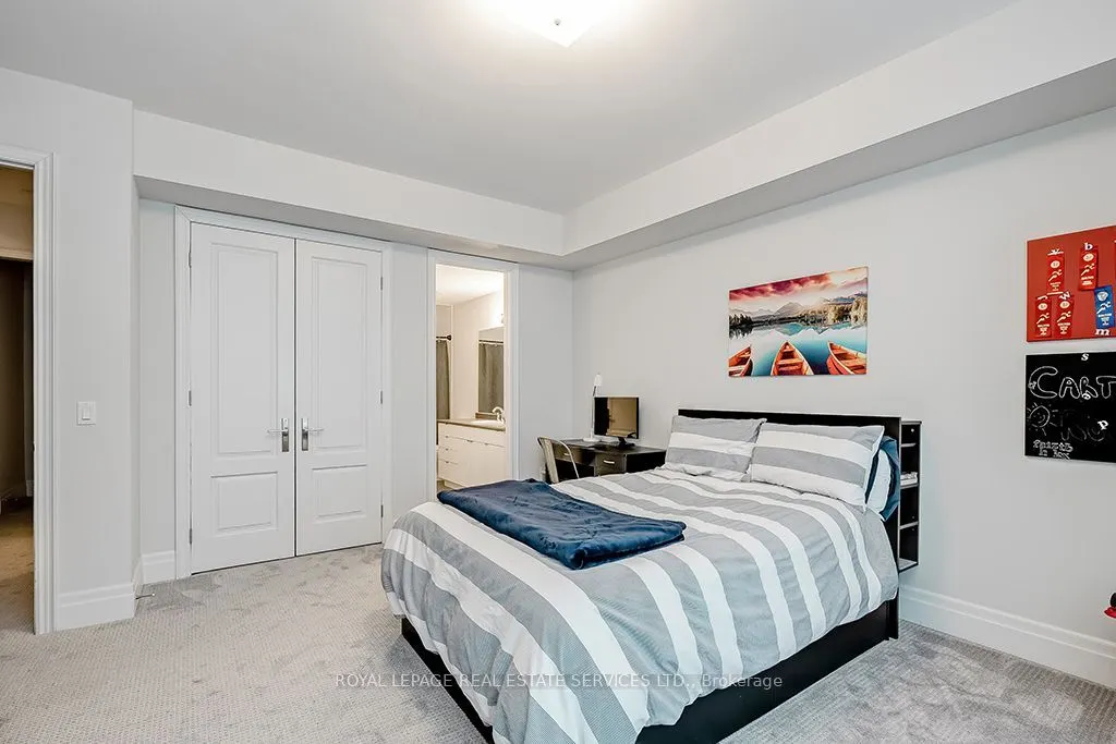 210 DORVAL Drive