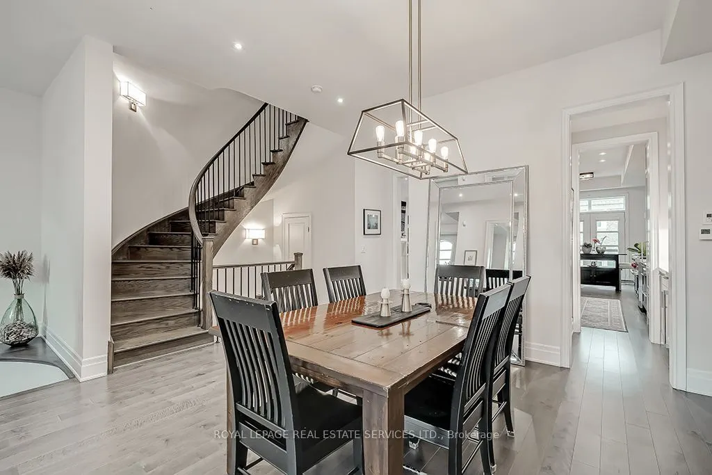 210 DORVAL Drive