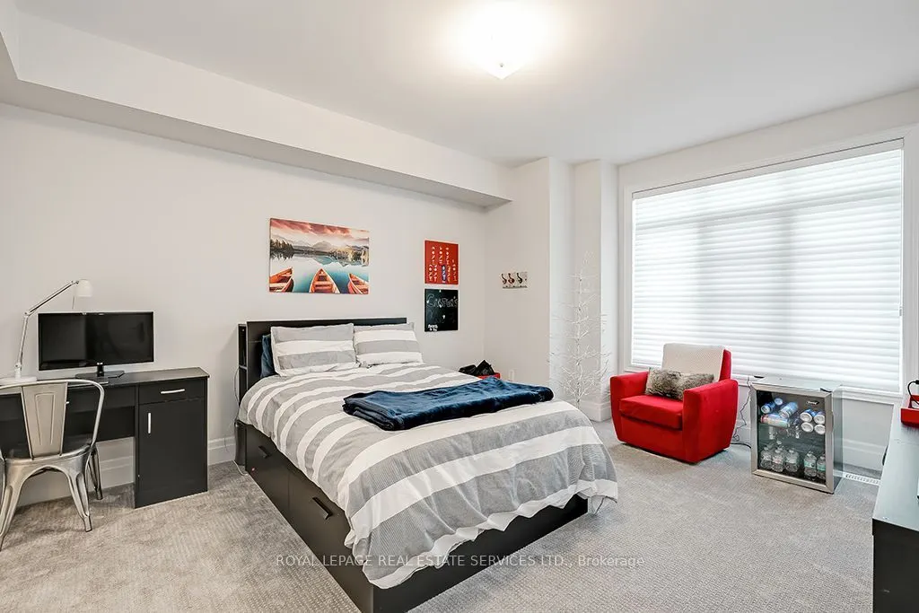 210 DORVAL Drive