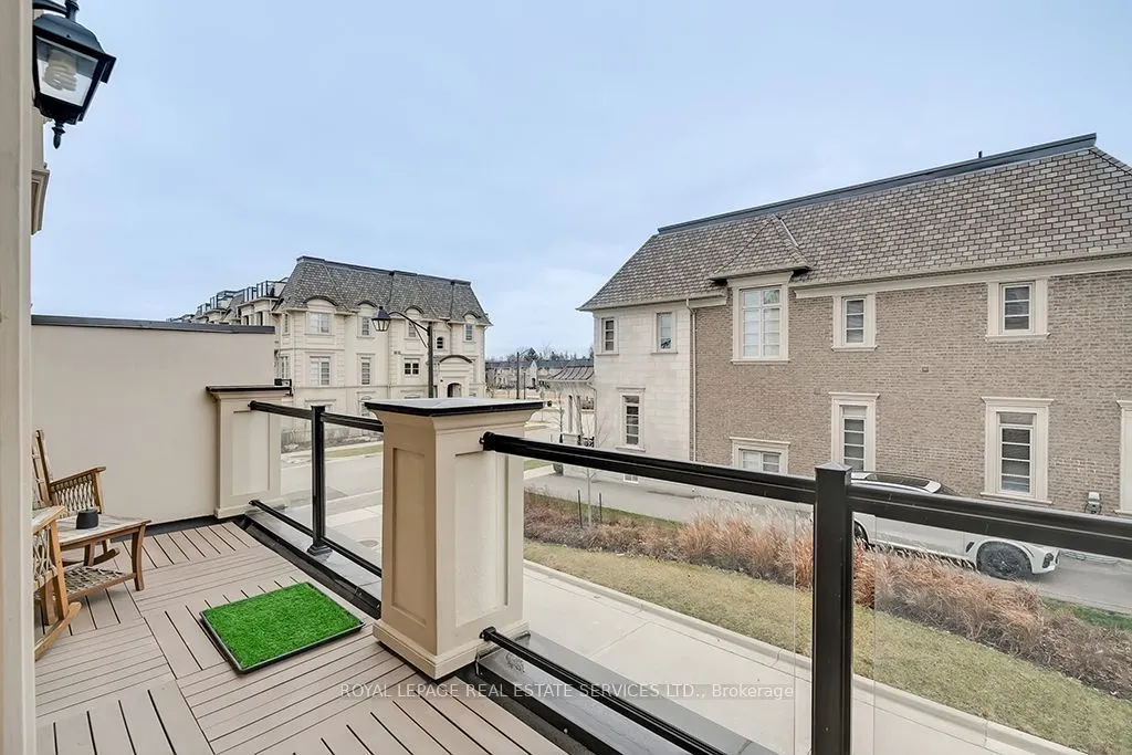 210 DORVAL Drive