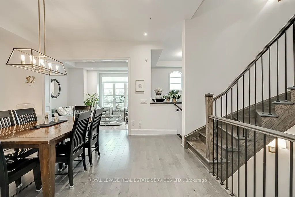 210 DORVAL Drive