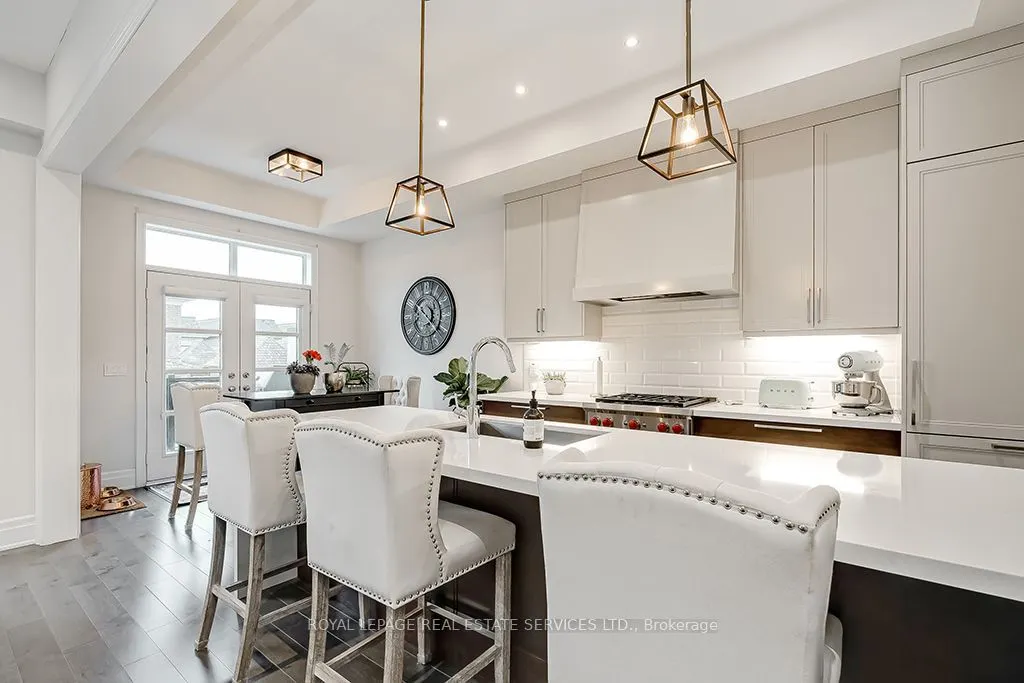210 DORVAL Drive