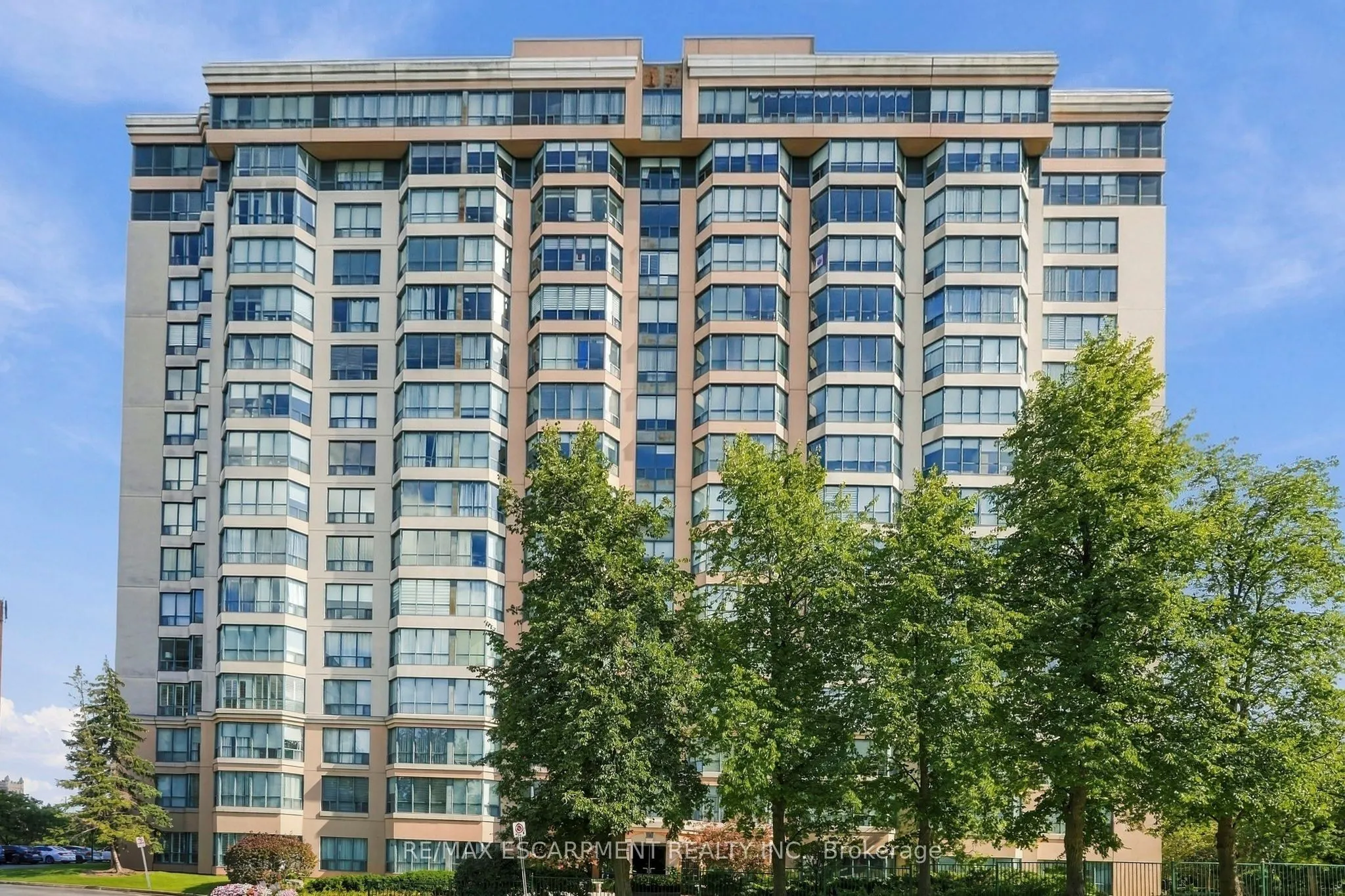 100 Millside Drive #403