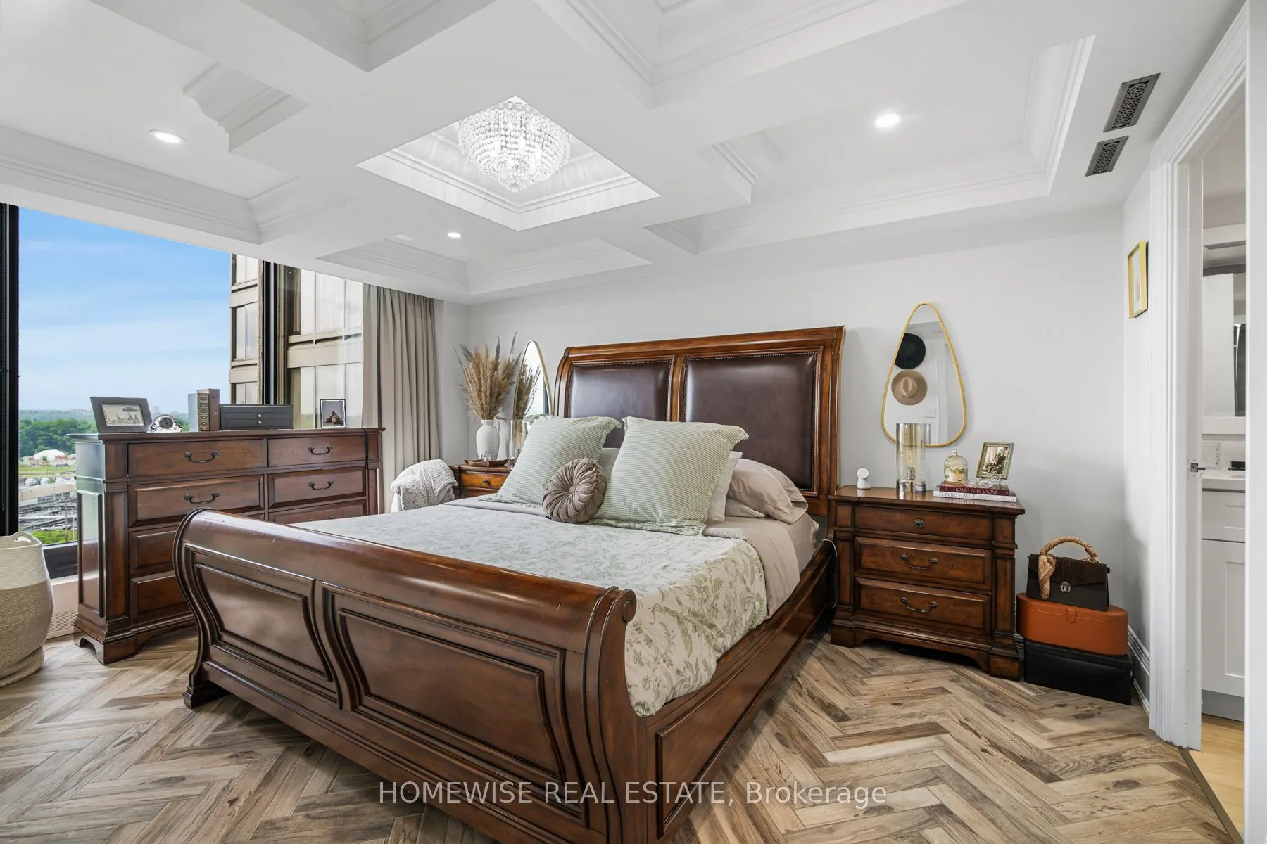 2045 Lake Shore Boulevard W #1407