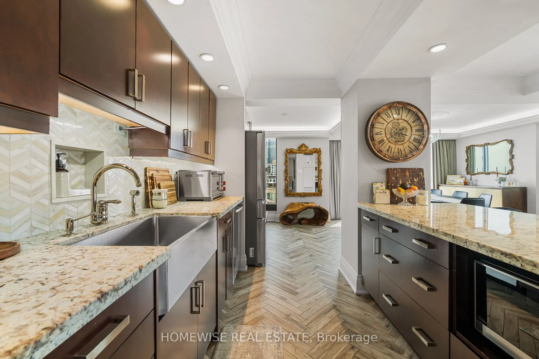 2045 Lake Shore Boulevard W #1407