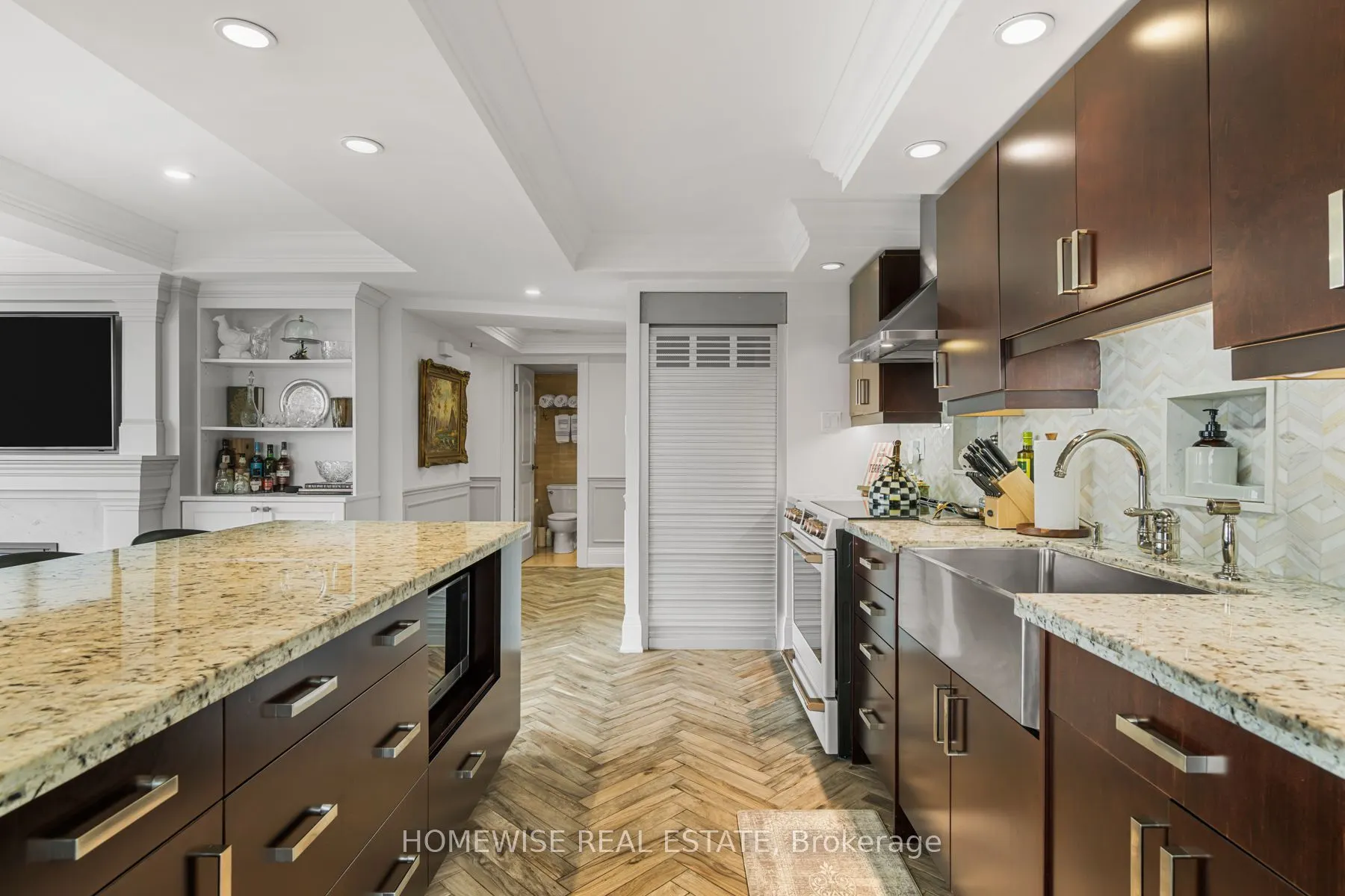 2045 Lake Shore Boulevard W #1407