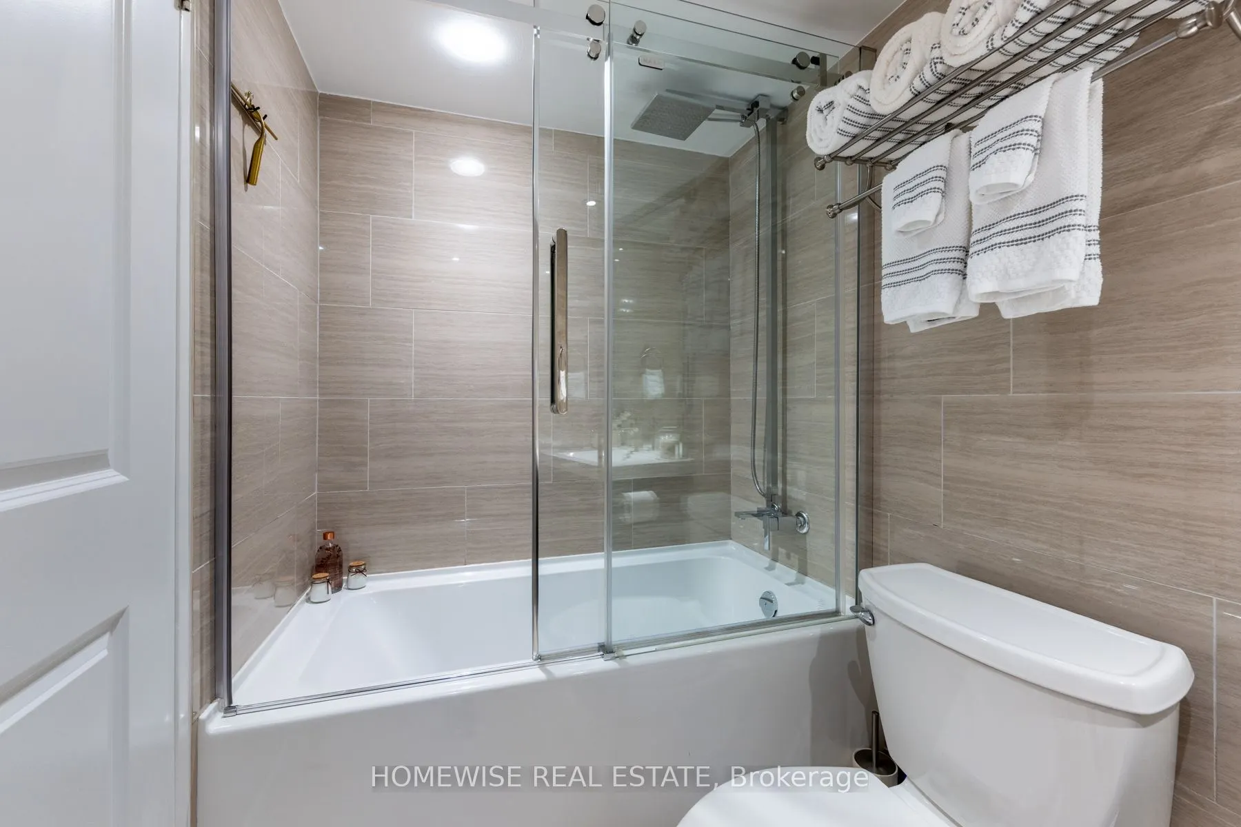 2045 Lake Shore Boulevard W #1407